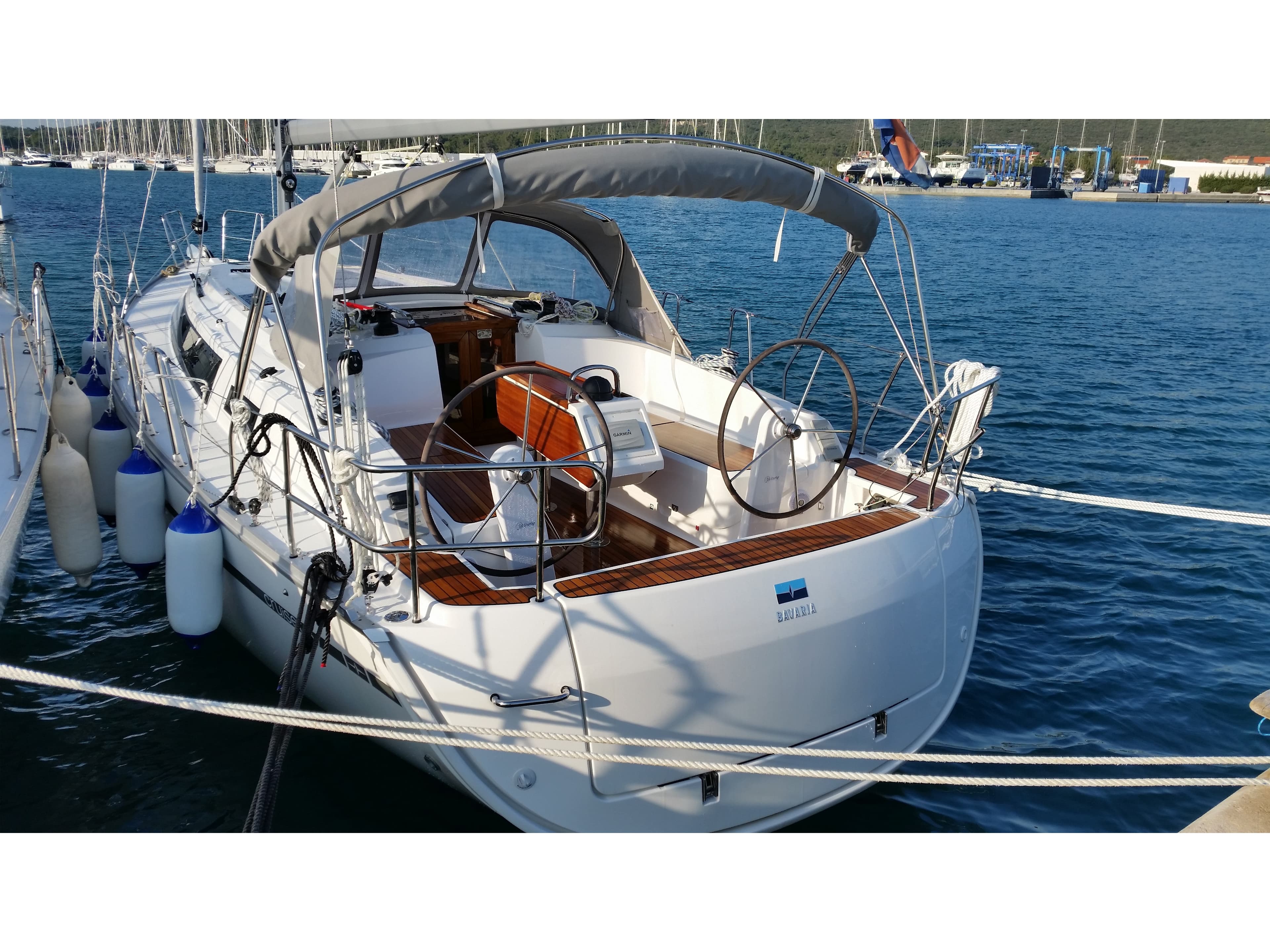 Bavaria Cruiser 37 Mišac