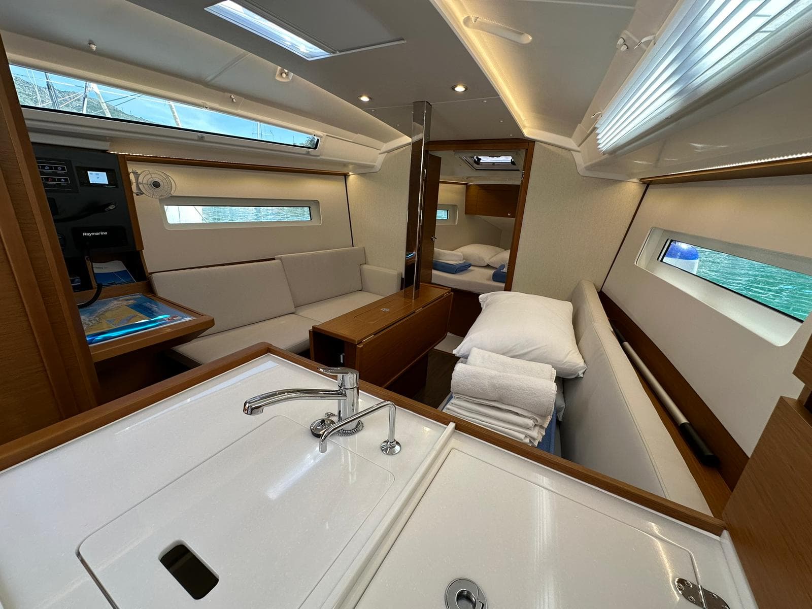 Jeanneau Sun Odyssey 350 Star Kiss – bilde 2 av 21