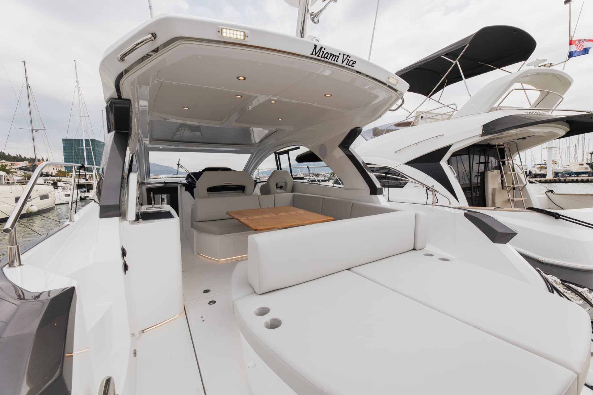 Beneteau Gran Turismo 41 MIAMI VICE – bilde 2 av 13