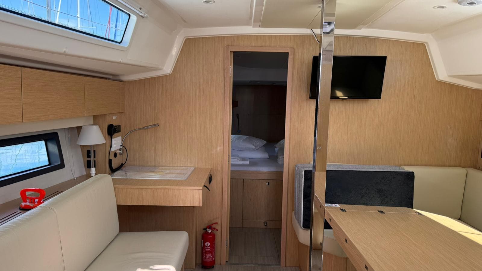Bavaria C42 ONYX – bilde 2 av 19