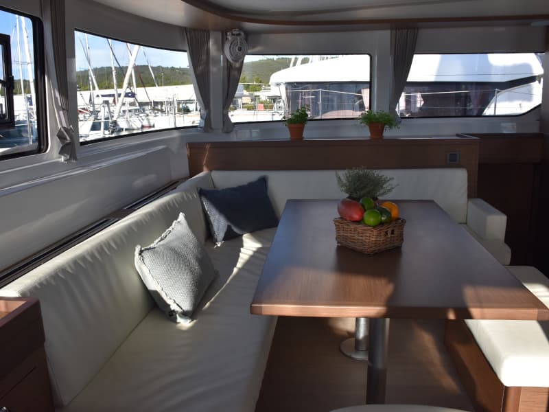 Lagoon 46 NOTORIOUS – bilde 2 av 39