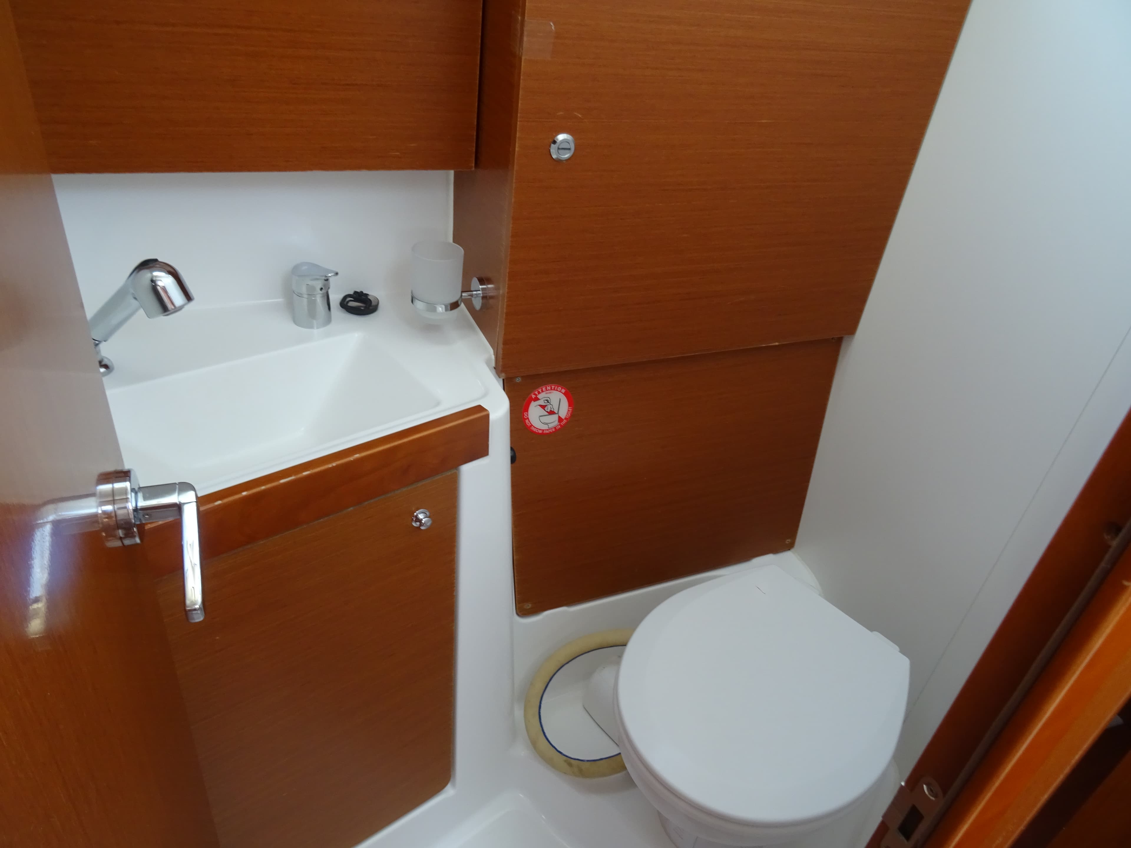 Beneteau Oceanis 38 Karavas – bilde 4 av 9