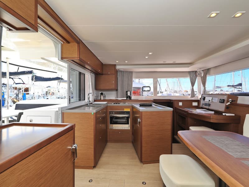 Lagoon 450 OLIVER – bilde 2 av 70