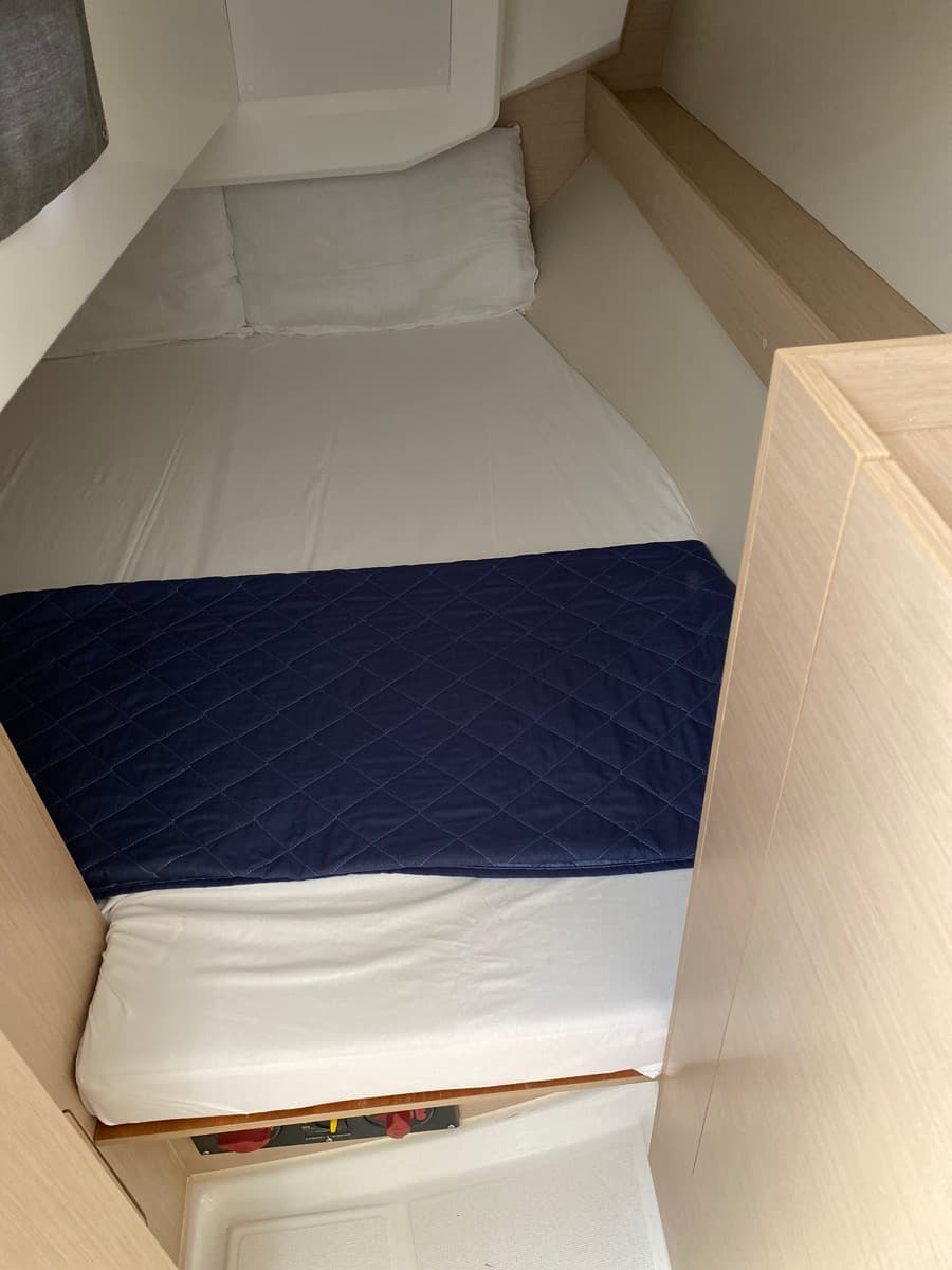 Beneteau Oceanis 30.1 Carina – bilde 2 av 11