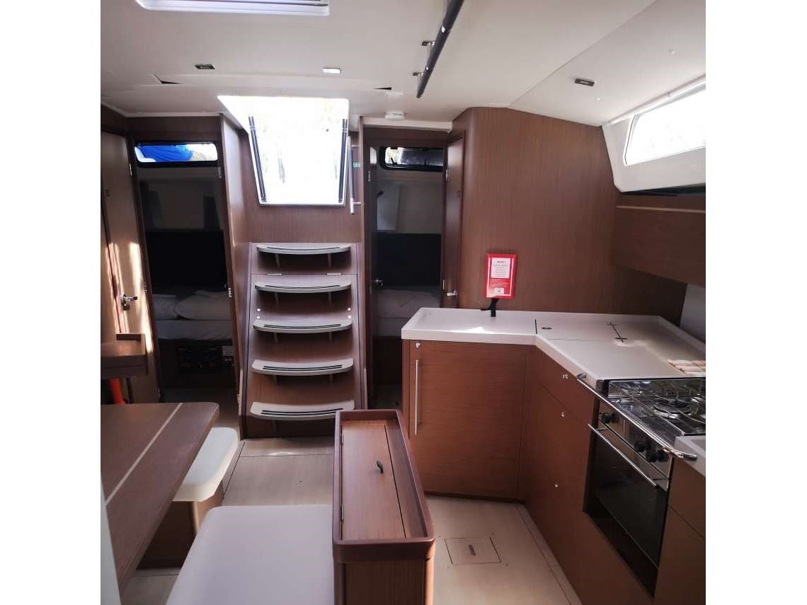 Beneteau Oceanis 46.1 – bilde 4 av 9