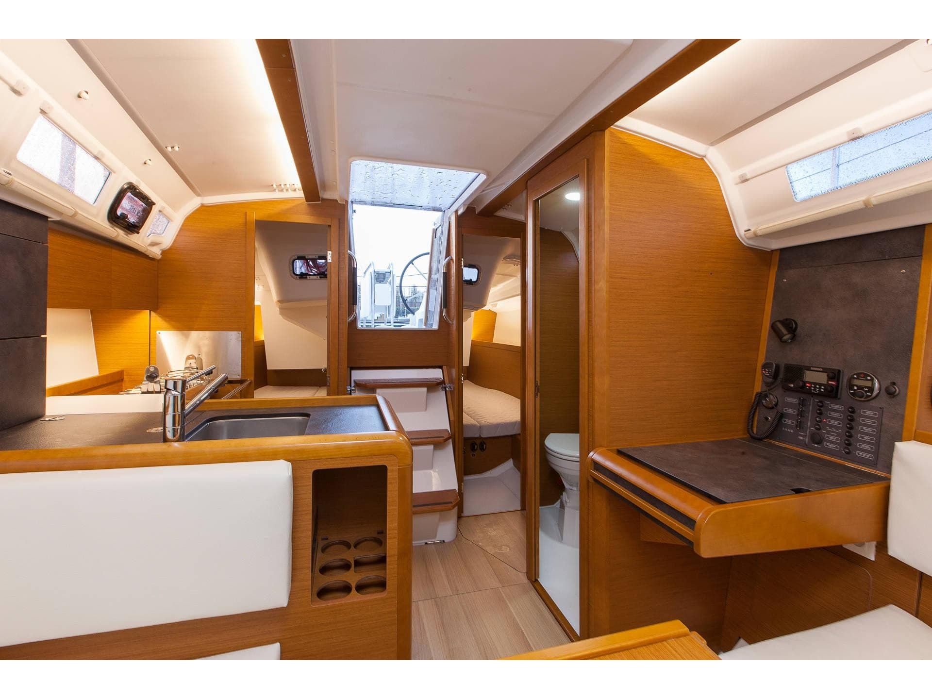 Jeanneau Sun Odyssey 349 Mon Amour – bilde 3 av 5