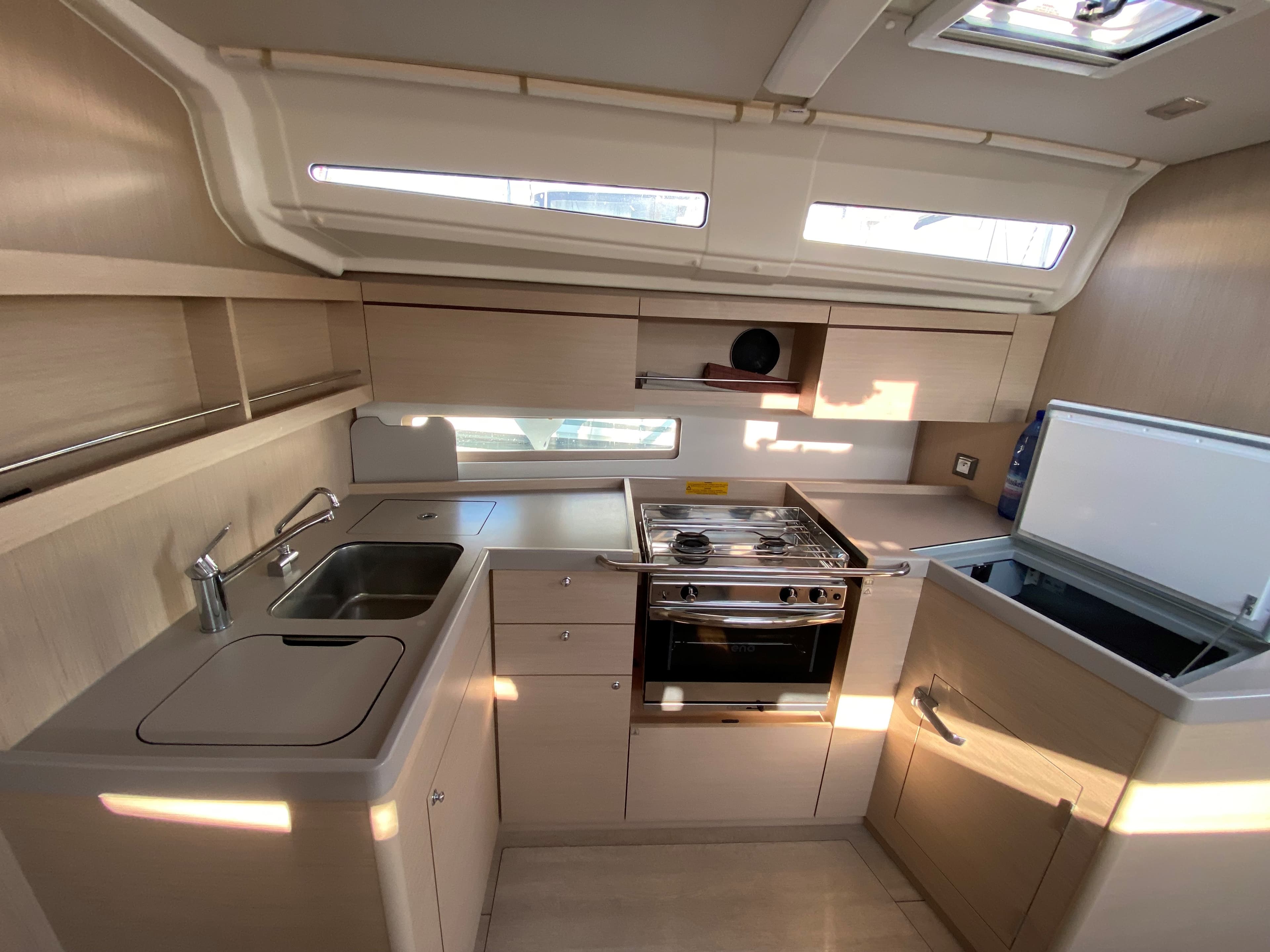 Beneteau Oceanis 40.1 LA MER – bilde 4 av 8