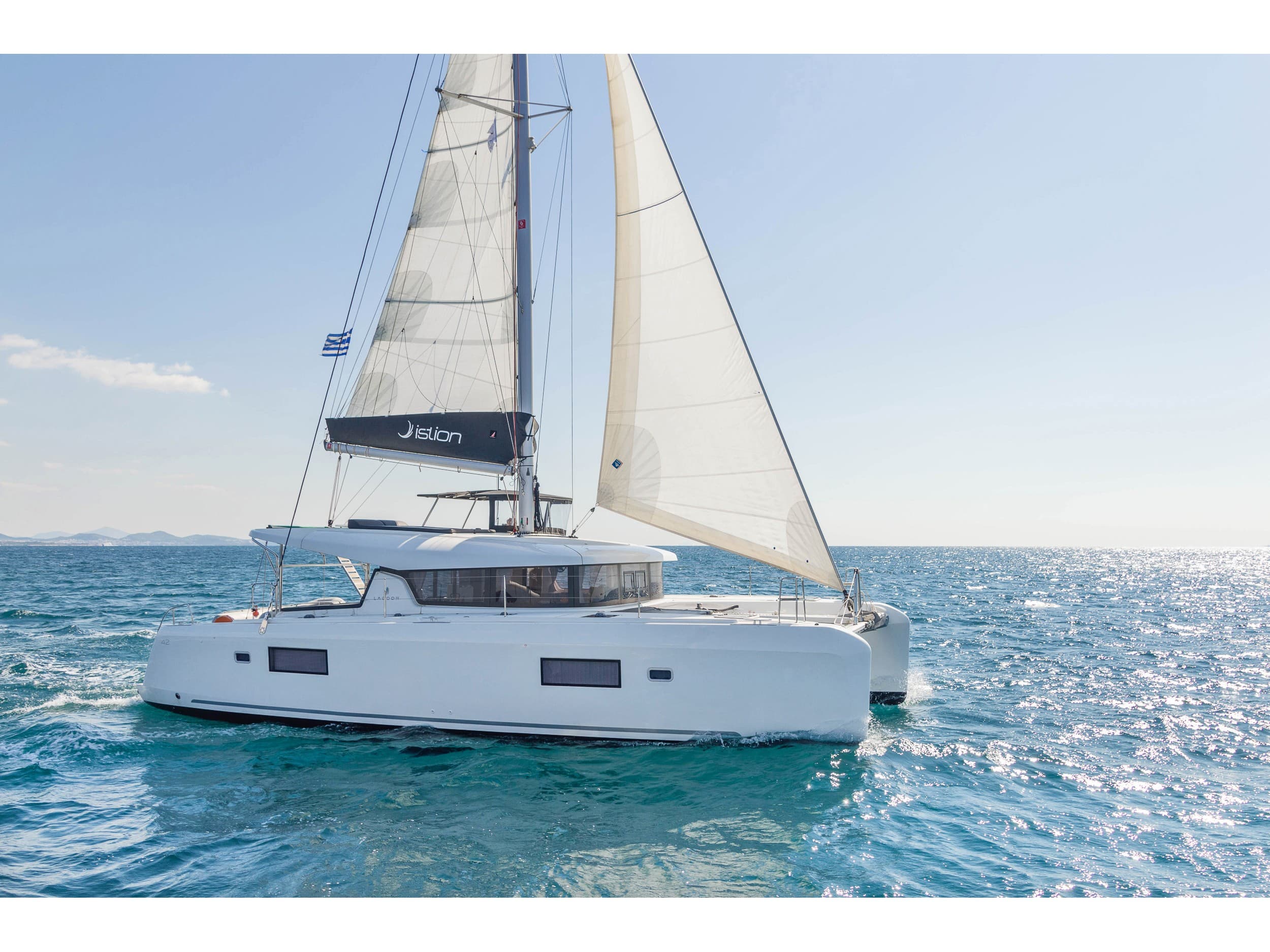 Lagoon 42 White Pearl