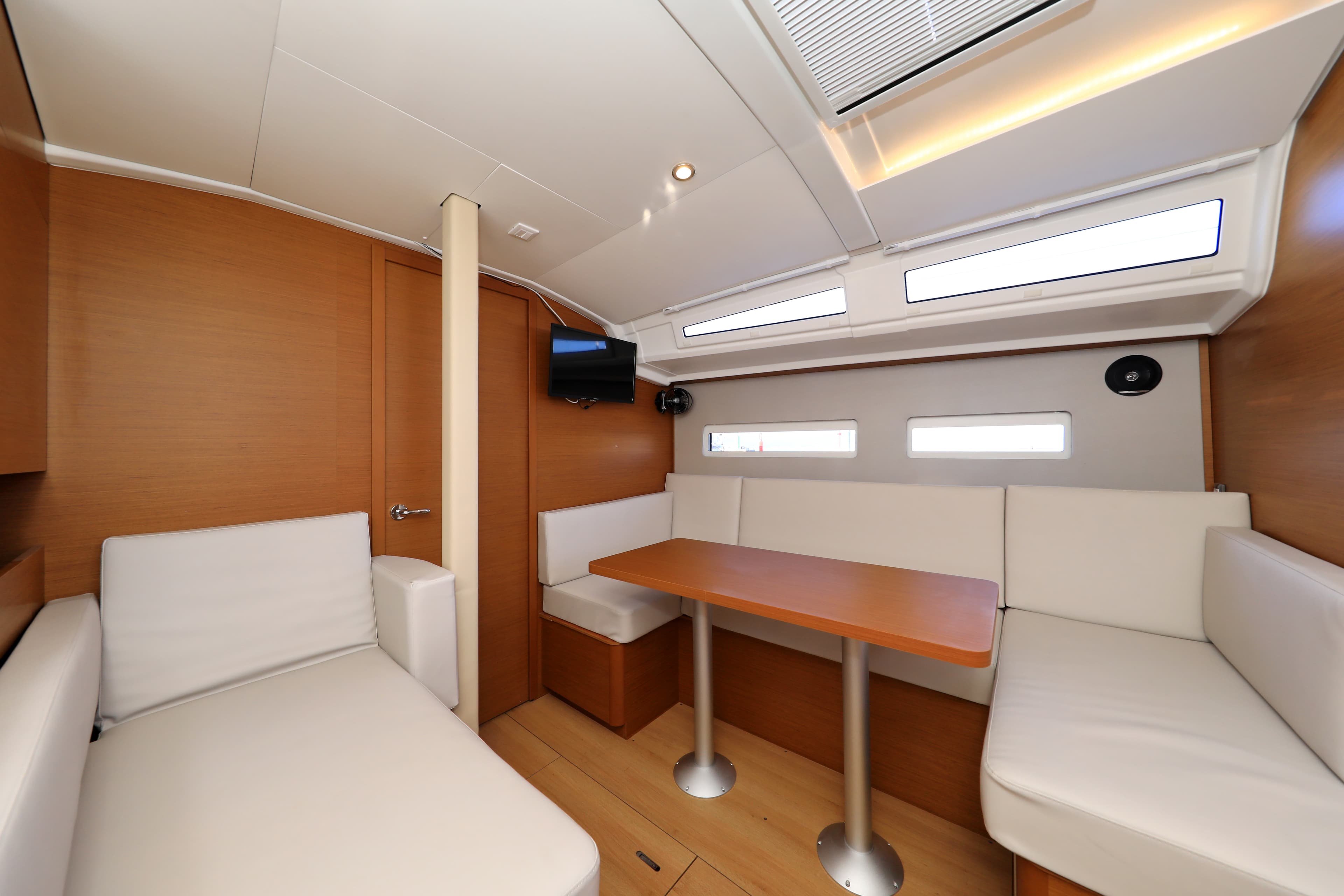 Jeanneau Sun Odyssey 410 Vague – bilde 3 av 103