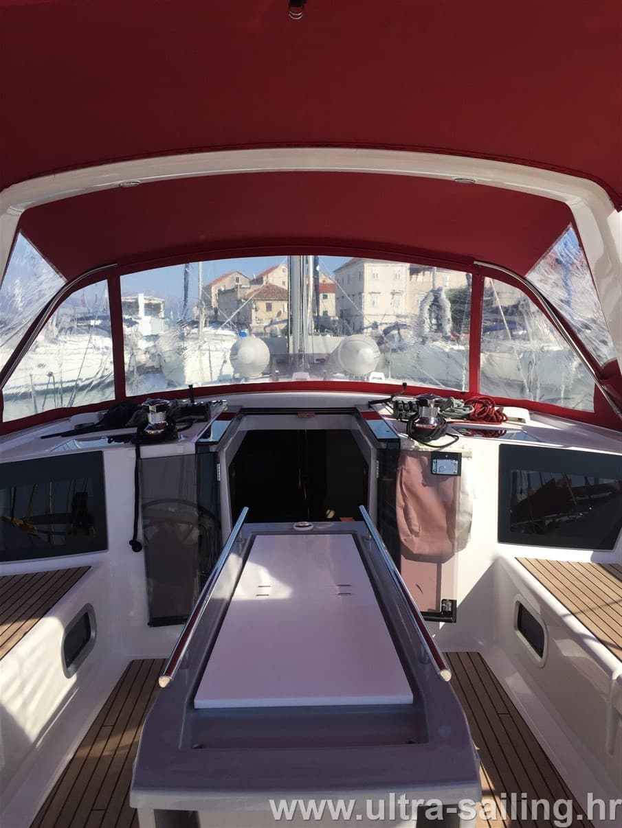 Beneteau Oceanis 45 PARIJA – bilde 5 av 14