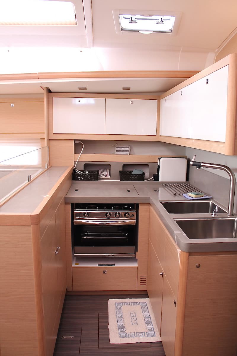 Dufour 530 Why Not 18 – bilde 2 av 19
