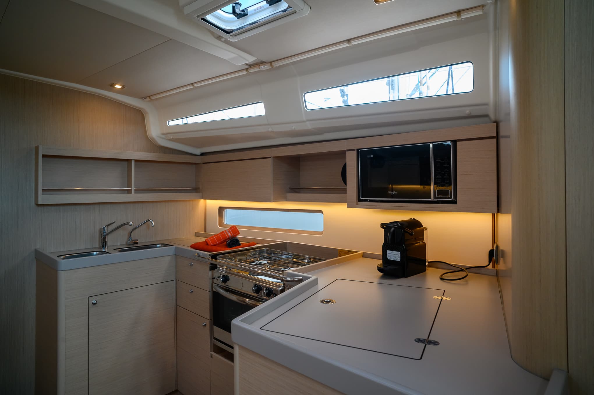 Beneteau Oceanis 40.1 Rhea - Comfort line – bilde 5 av 31