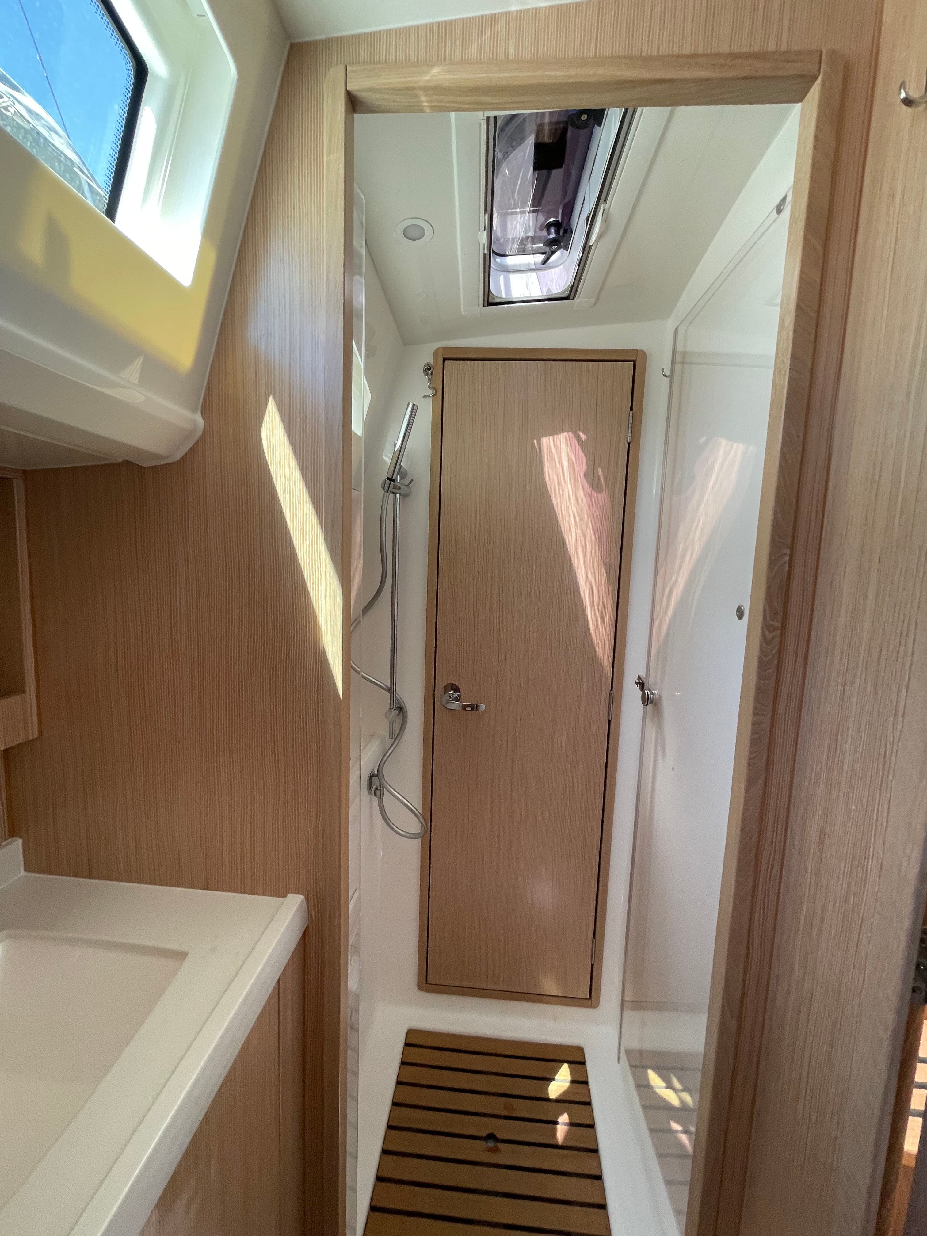Bavaria Vision 42 Adonis – bilde 2 av 24