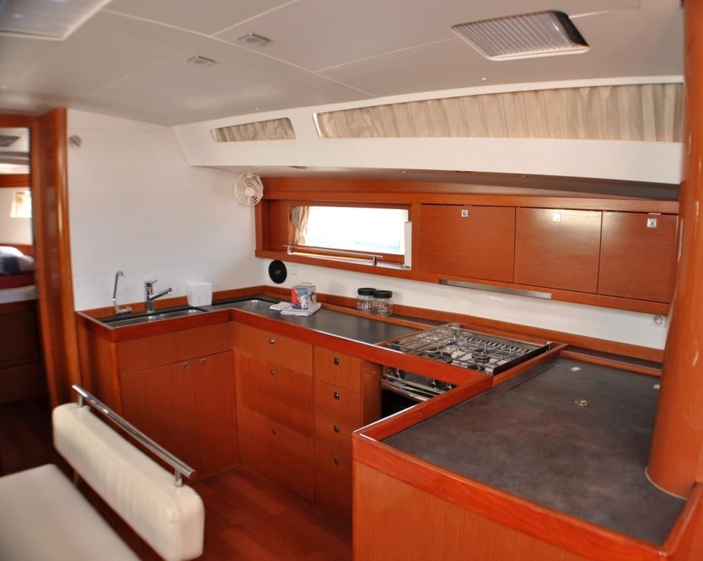 Beneteau Oceanis 48 Cheeky Lady – bilde 5 av 13