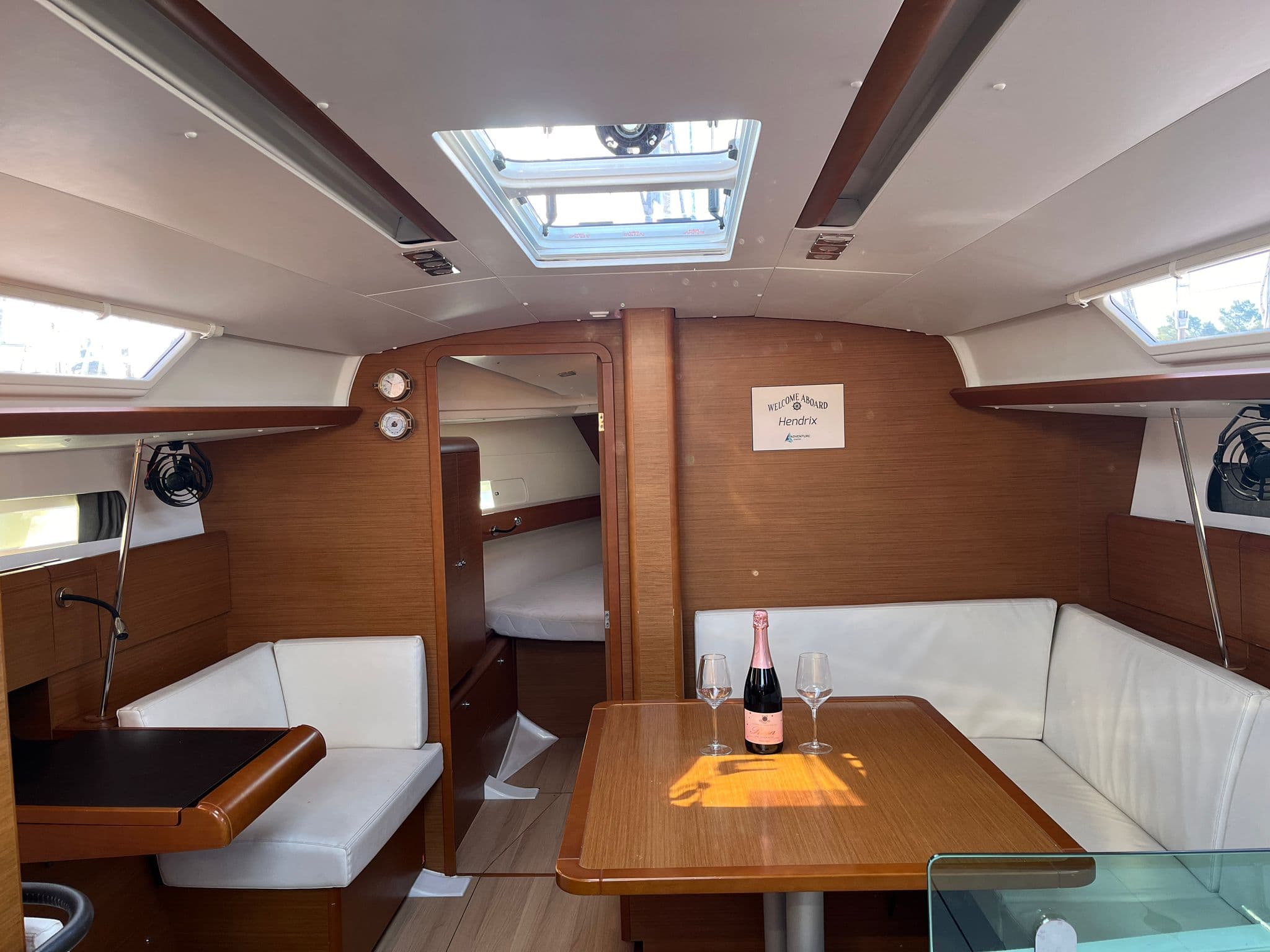 Jeanneau Sun Odyssey 419 Hendrix – bilde 5 av 13