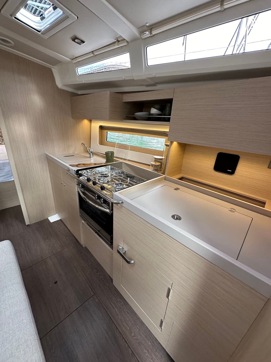 Beneteau Oceanis 37.1 Aquarius – bilde 5 av 10