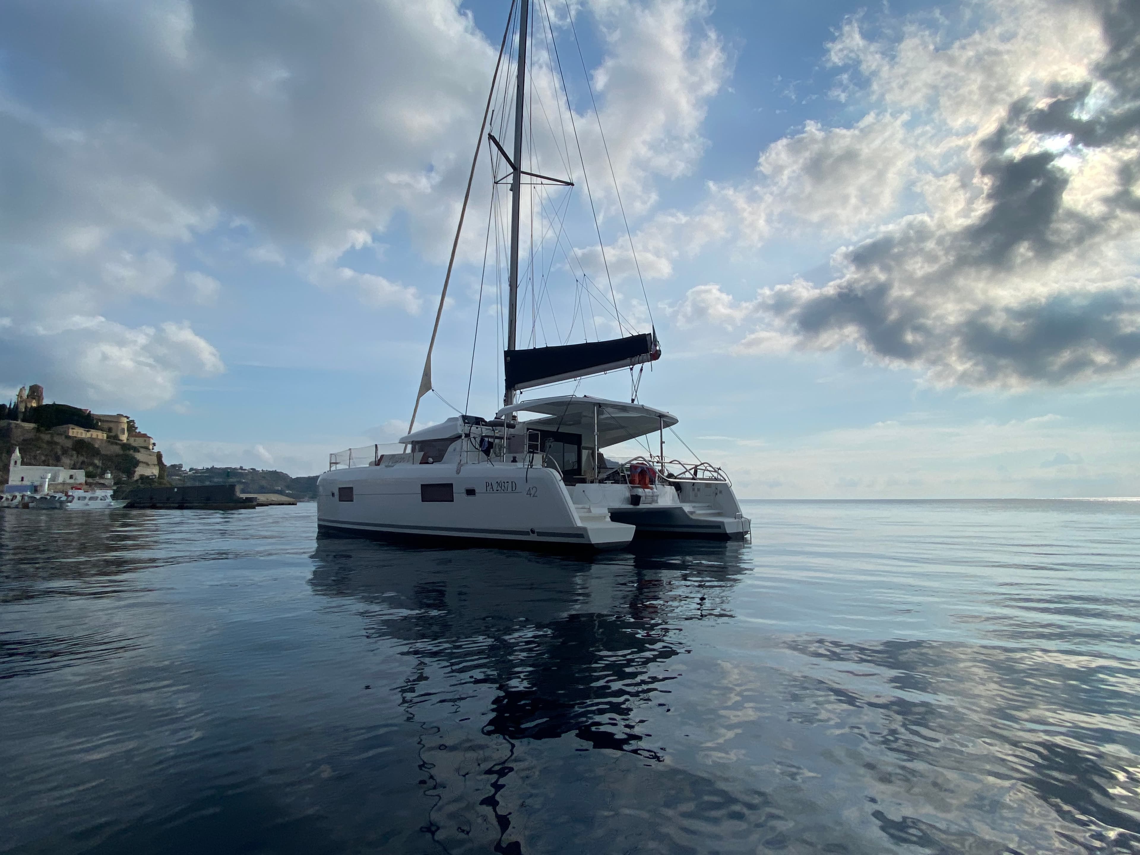 Lagoon 42 MAGAN 1 WATER MAKER - PANNELS – bilde 3 av 15