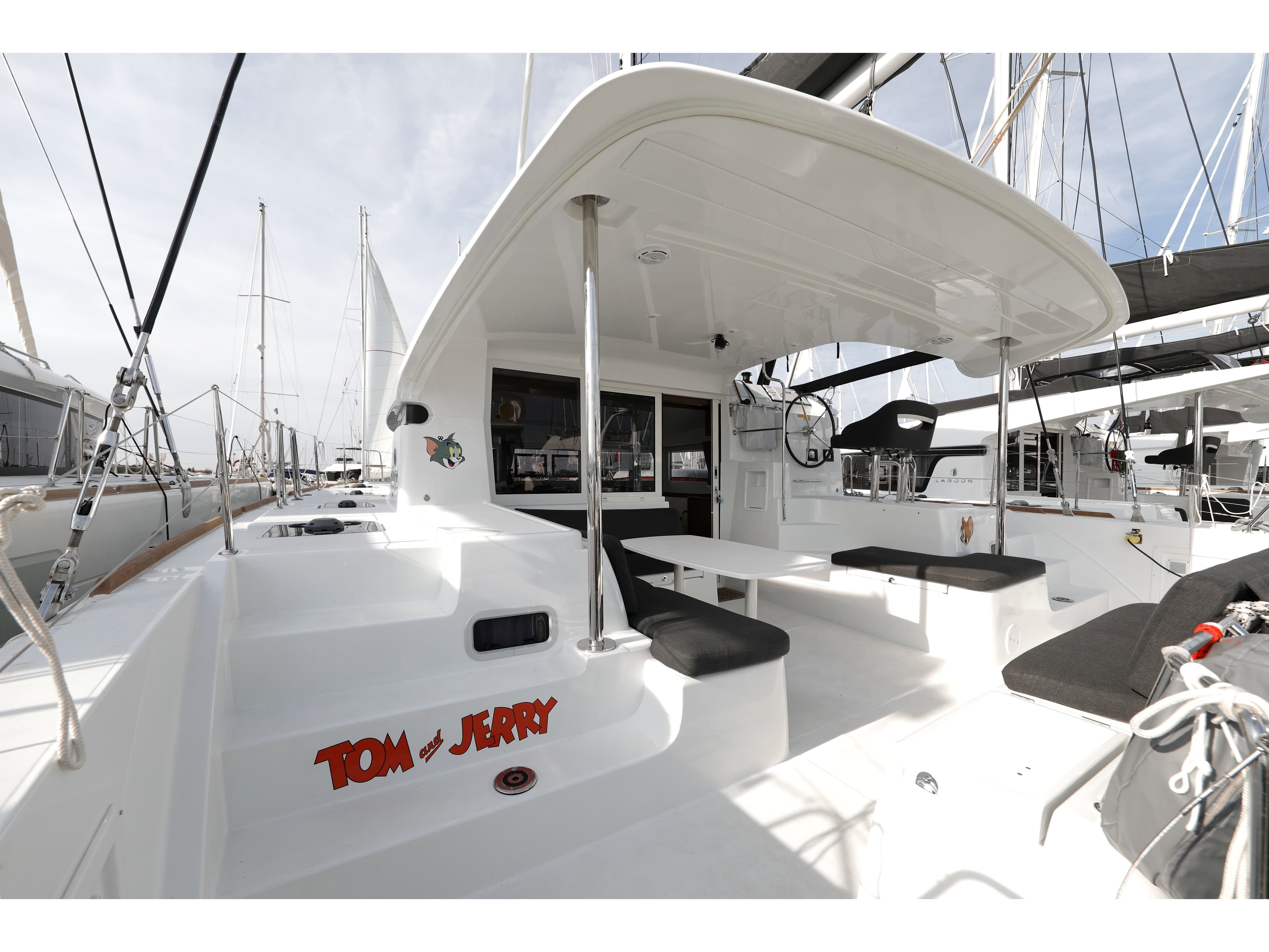 Lagoon 40 TOM & JERRY