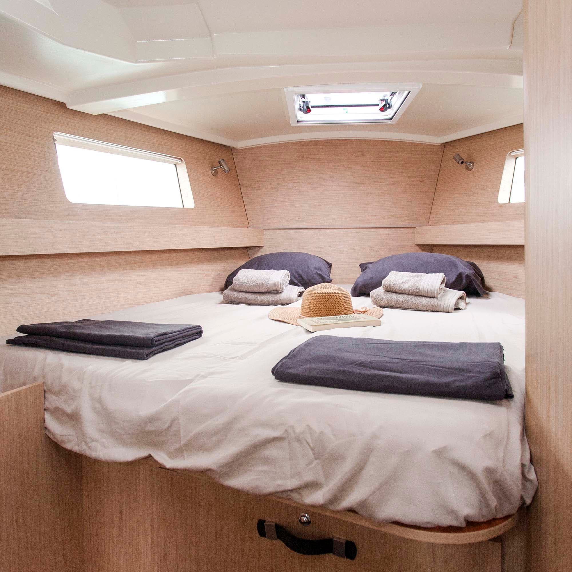 Beneteau Oceanis 41.1 Free – bilde 2 av 7