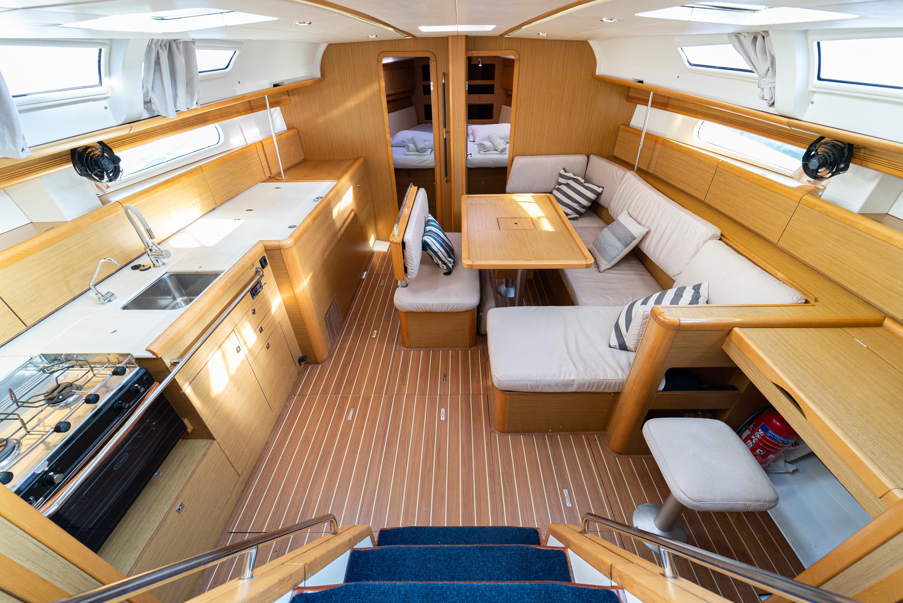 Jeanneau Sun Odyssey 44 i Beethoven ( with Bowthruster ,Solar Panels) – bilde 5 av 19