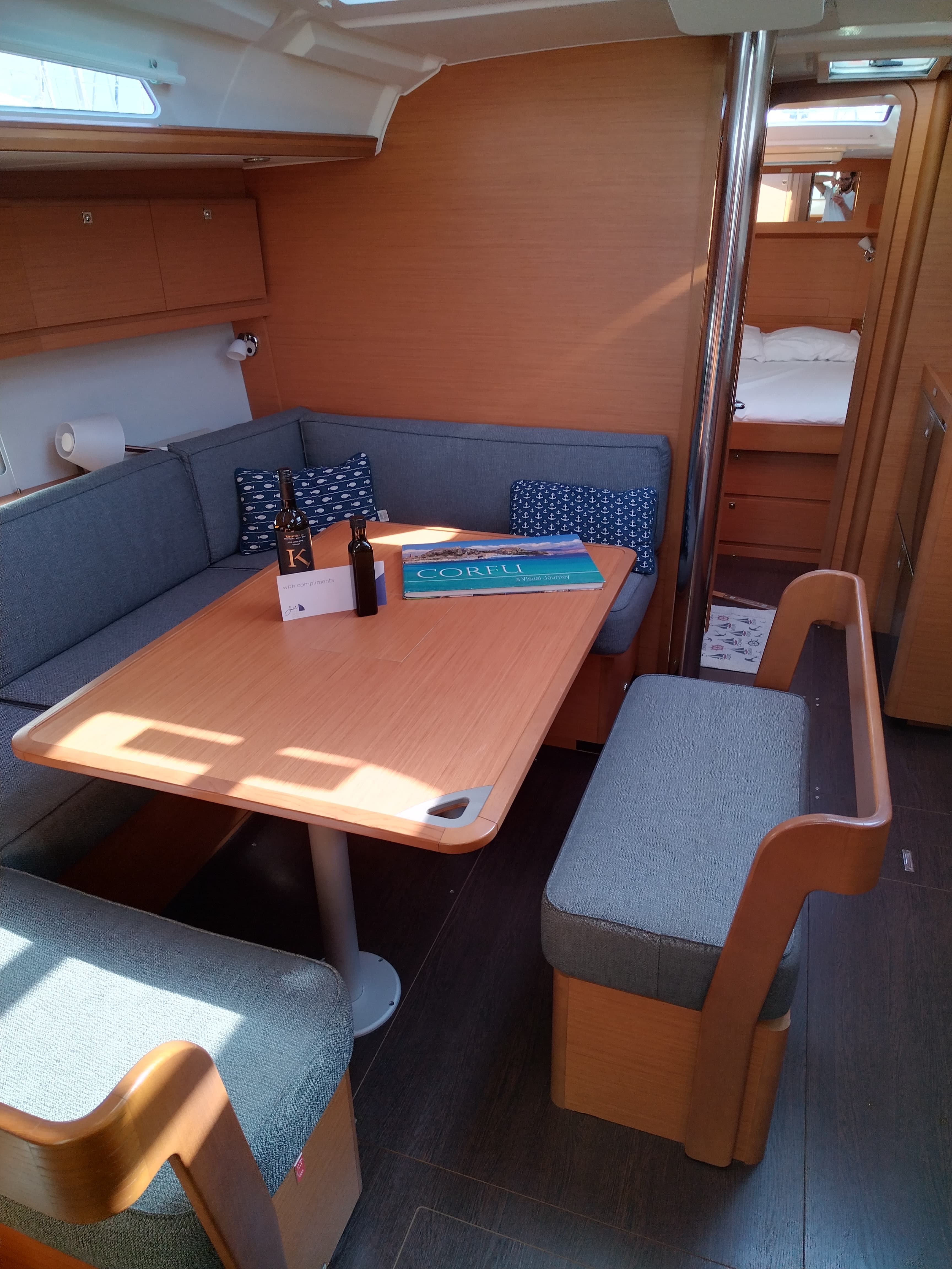 Dufour 430 Triumph – bilde 4 av 38