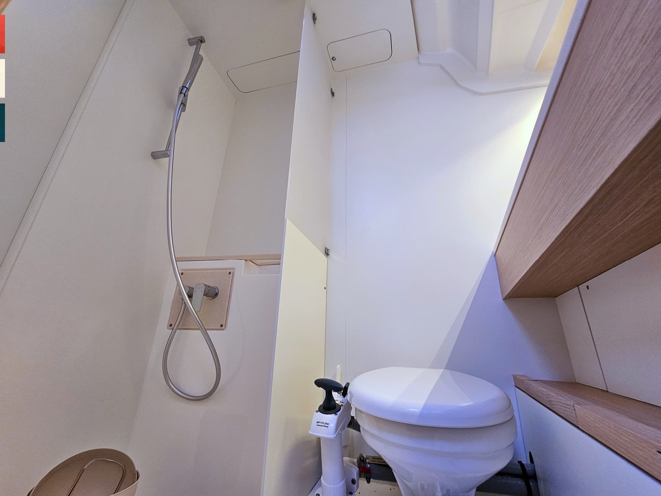 Dufour 41 Ava (A/C & gen) – bilde 4 av 85