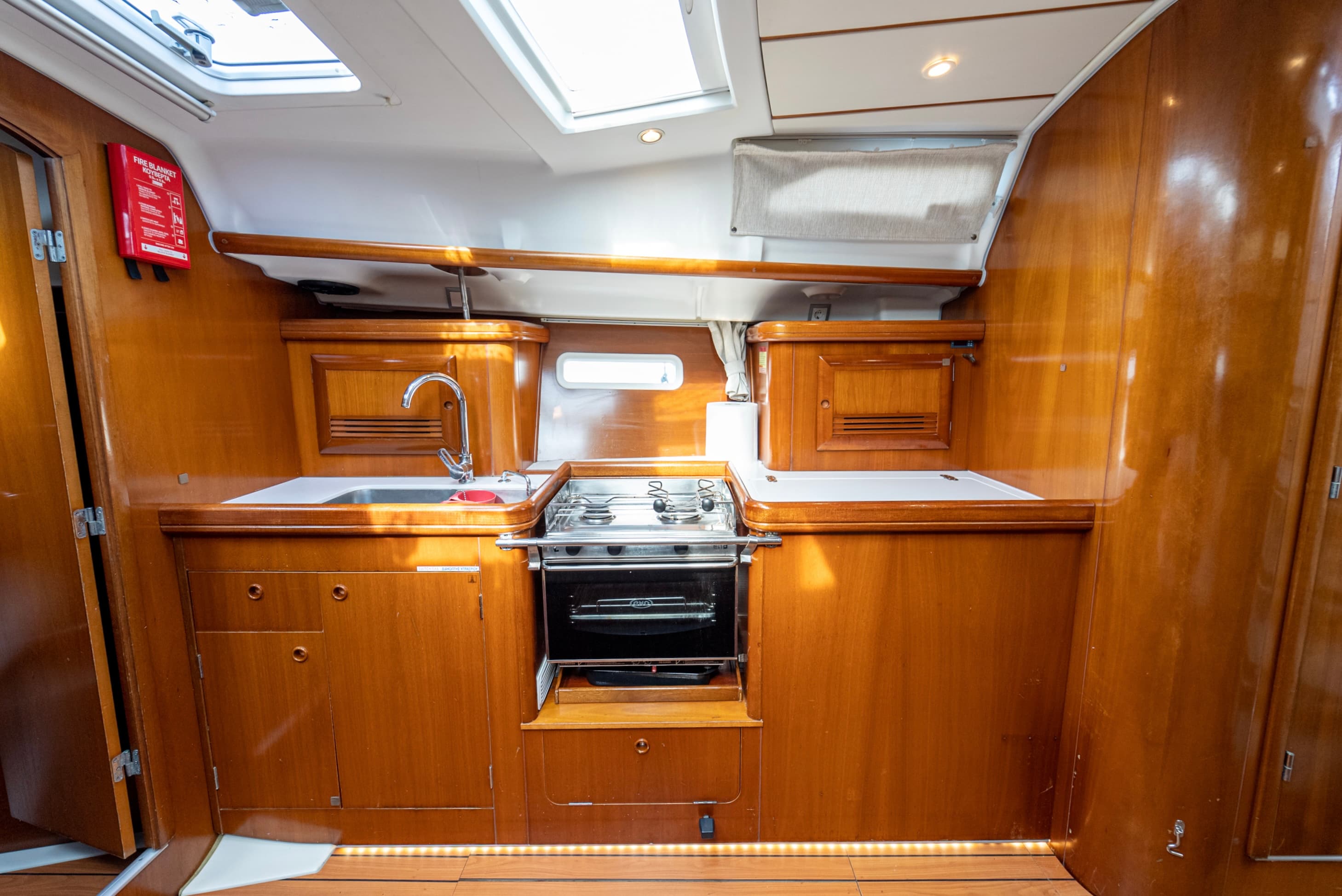 Beneteau Oceanis 393 Aeolian Too (Solar, heating, Plotter) – bilde 5 av 14