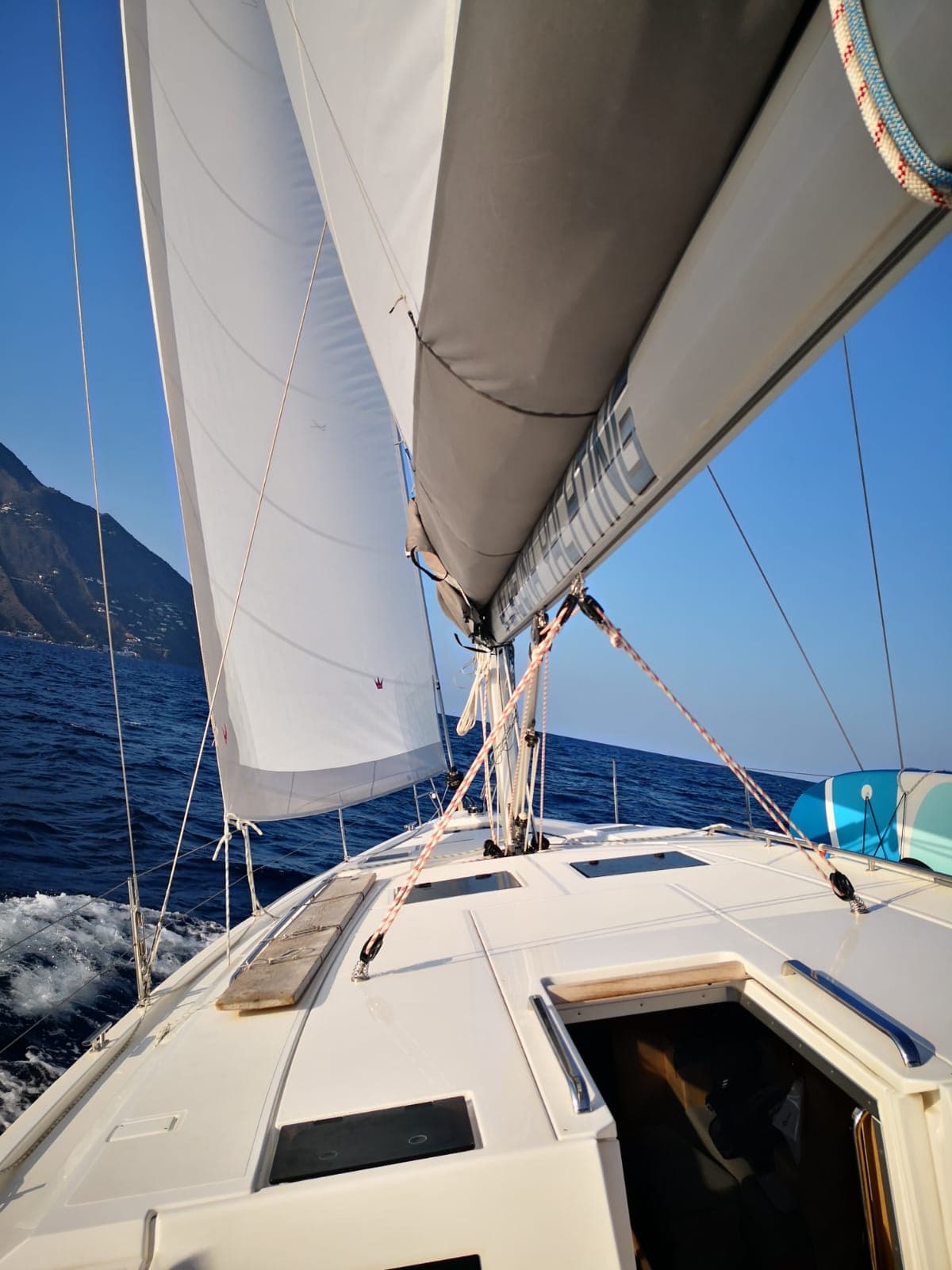 Bavaria C45 Red Horizon – bilde 3 av 16