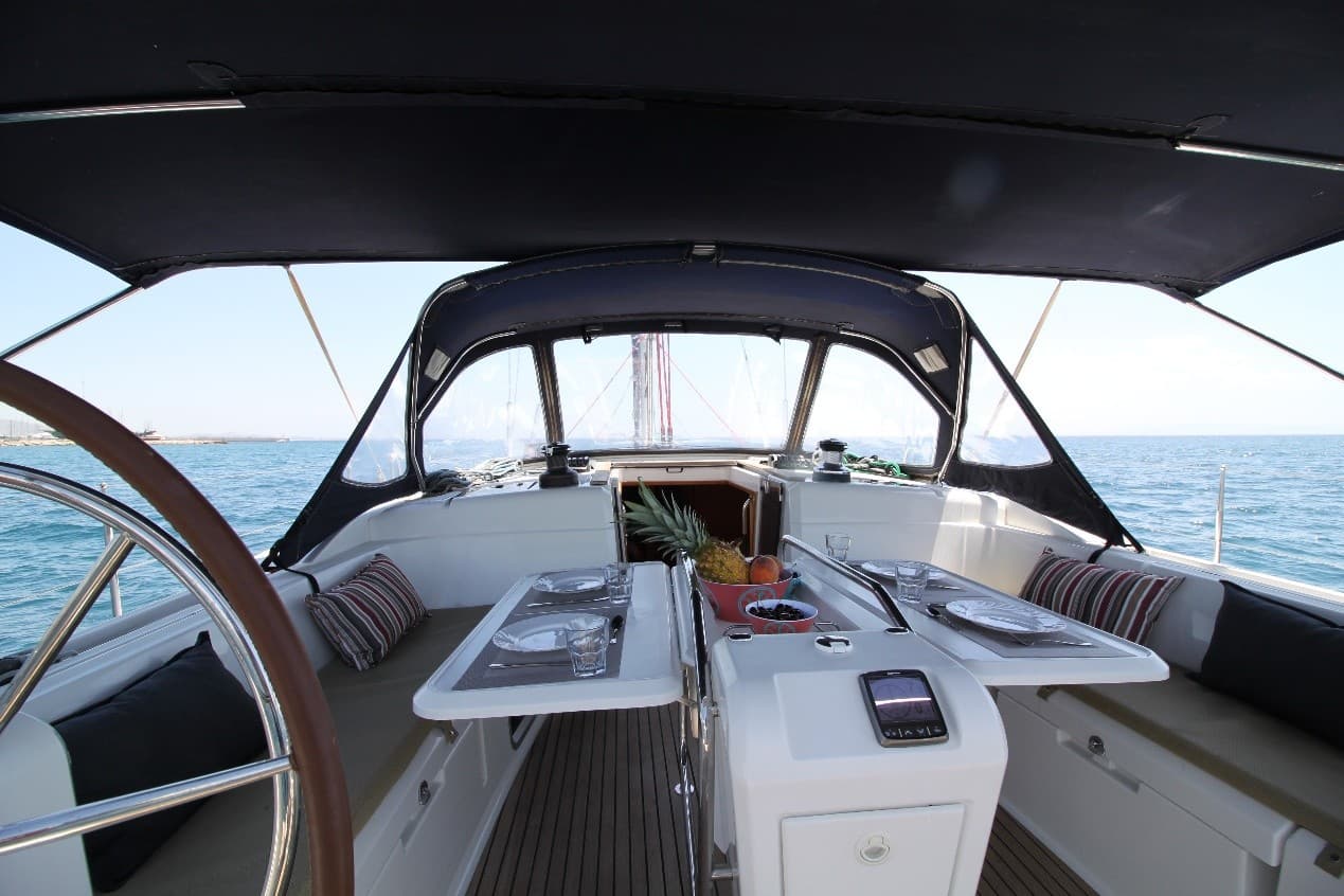 Jeanneau Sun Odyssey 509 King of hearts - (A/C - Generator - Refit 2022) – bilde 2 av 10