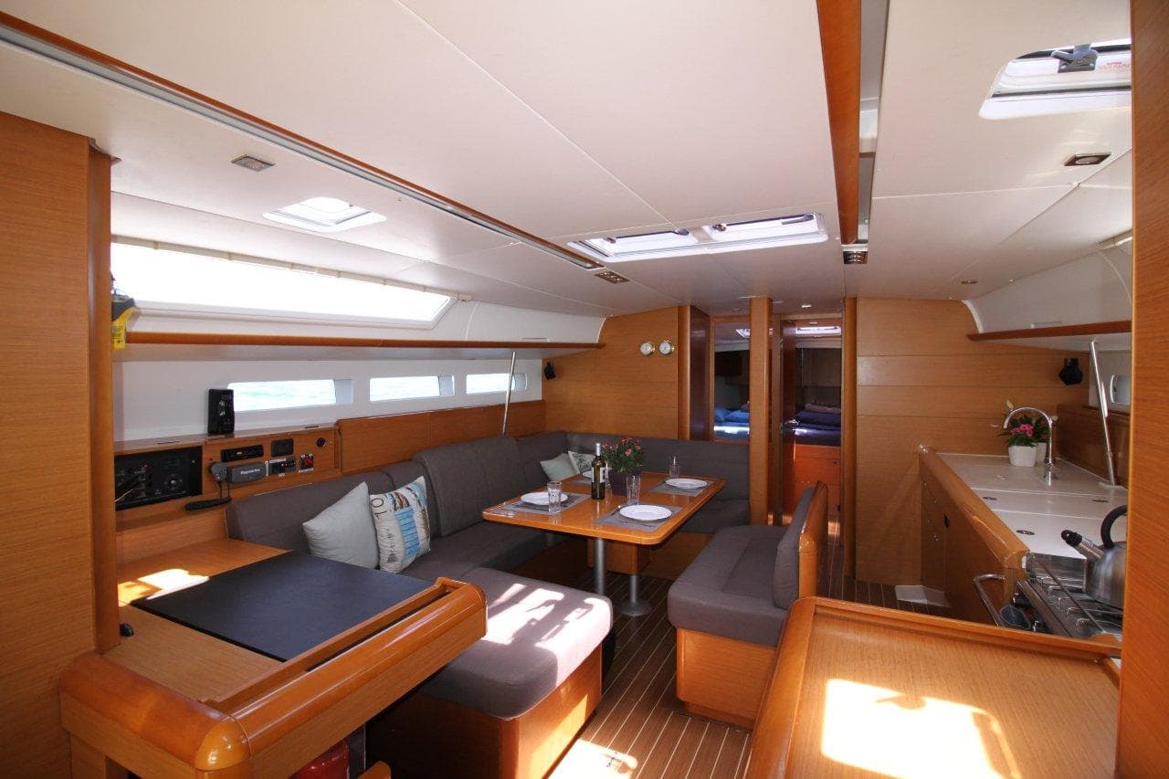 Jeanneau Sun Odyssey 509 King of hearts - (A/C - Generator - Refit 2022) – bilde 4 av 10