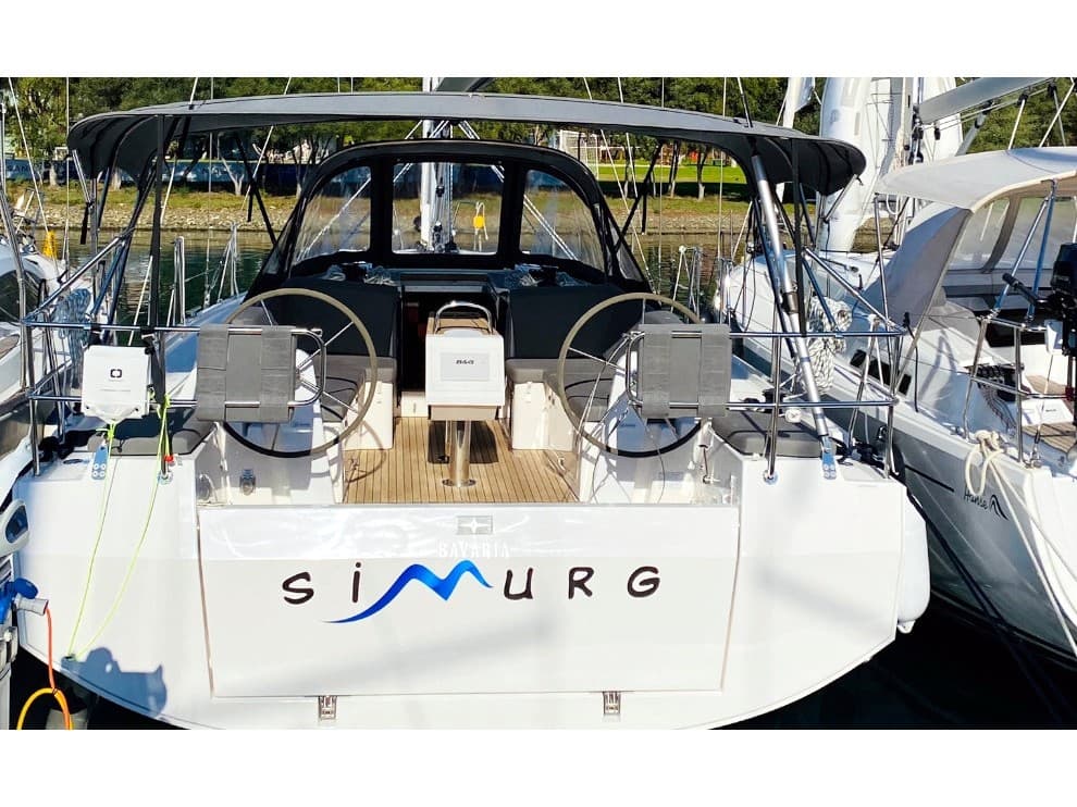 Bavaria C38