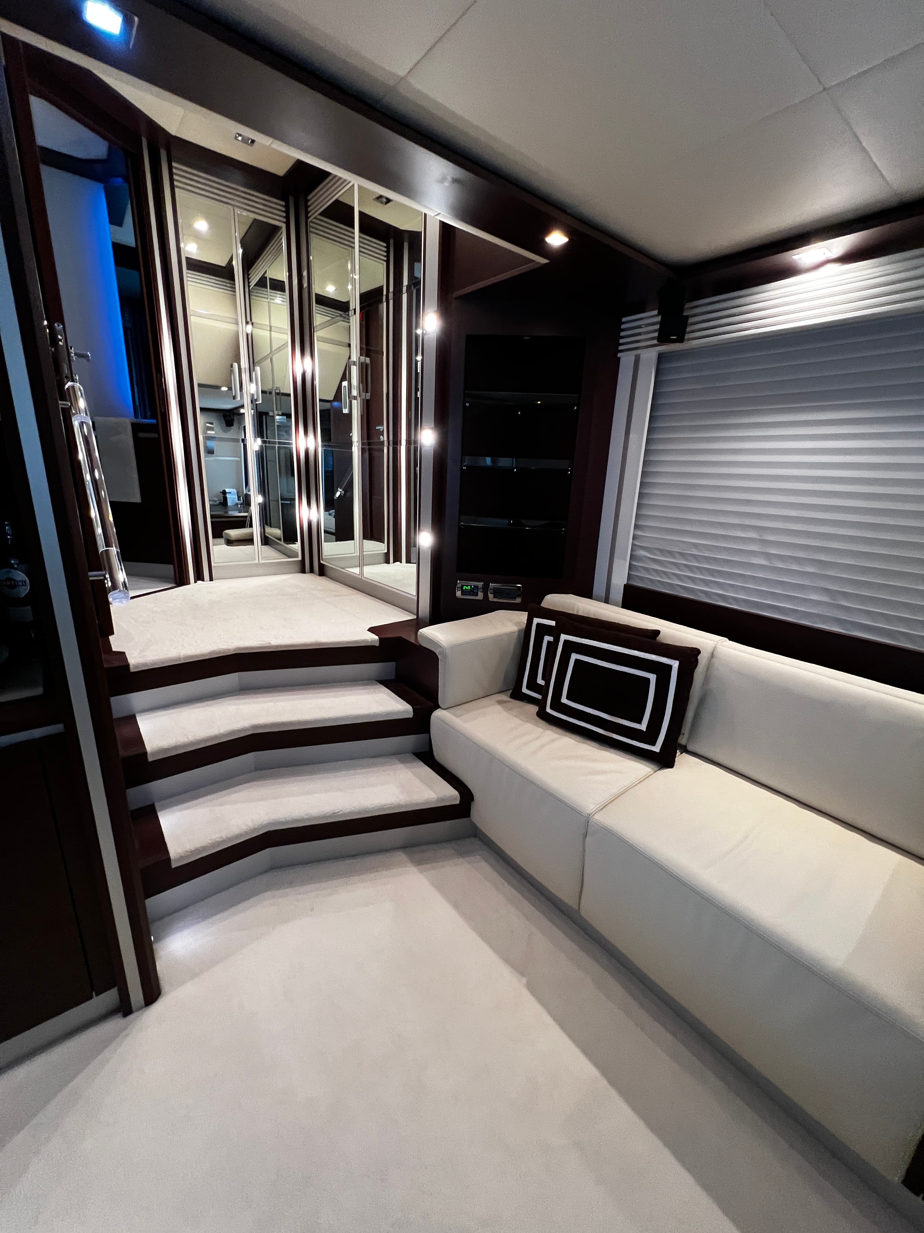 Dominator 680 QUO VADIS – bilde 3 av 37