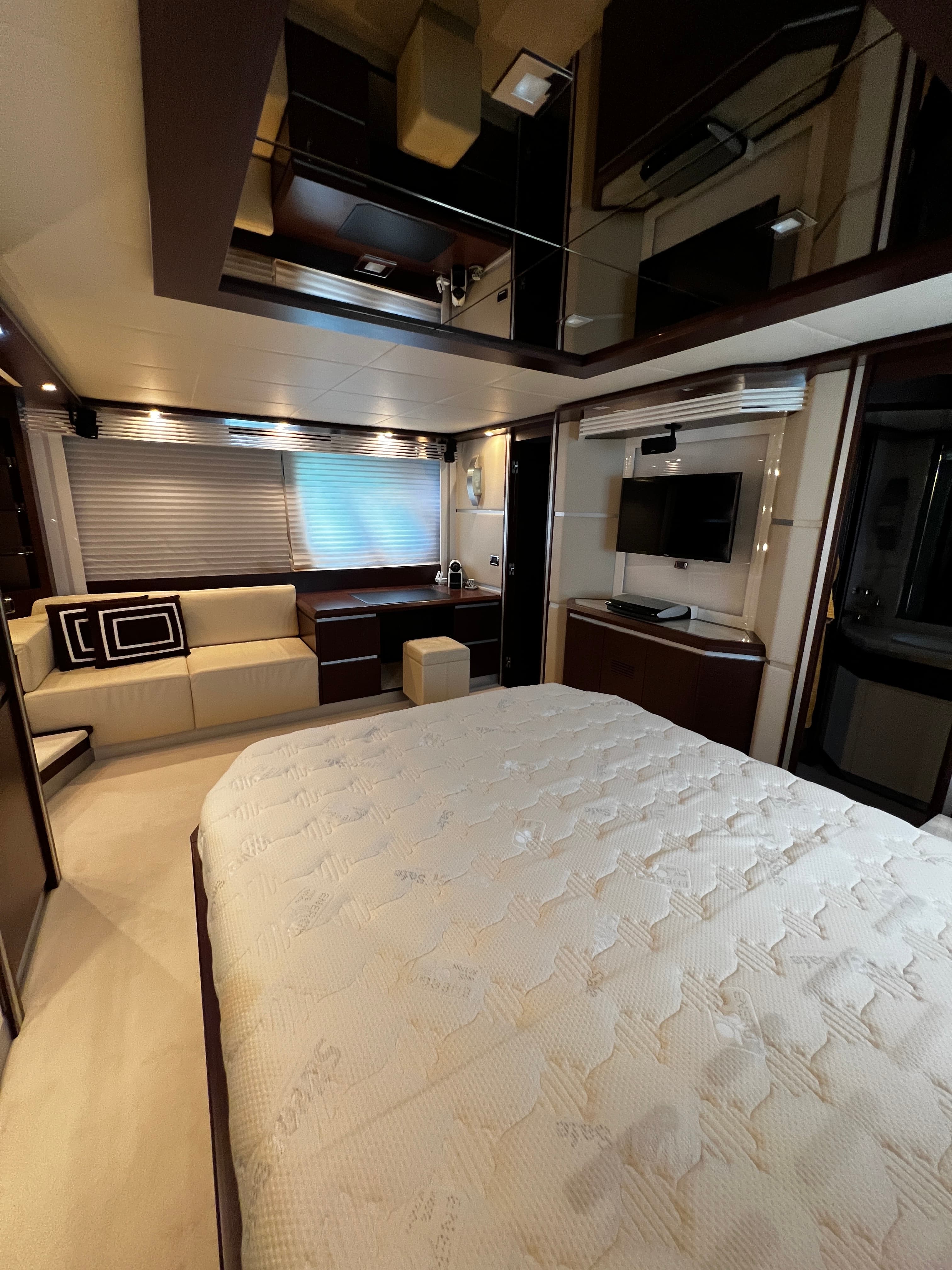 Dominator 680 QUO VADIS – bilde 4 av 37
