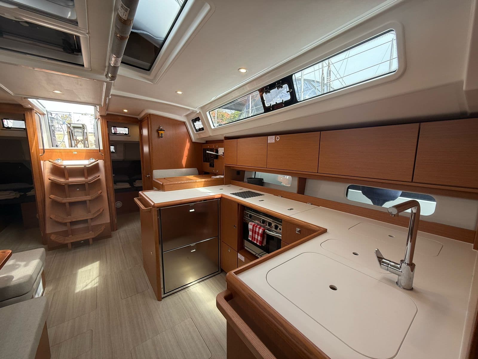 Bavaria C46 – bilde 5 av 15