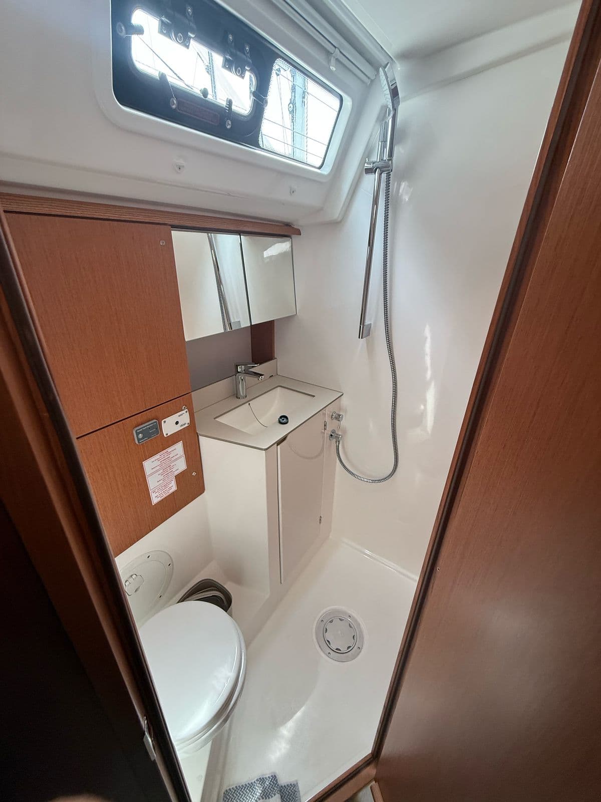 Bavaria C46 – bilde 2 av 15