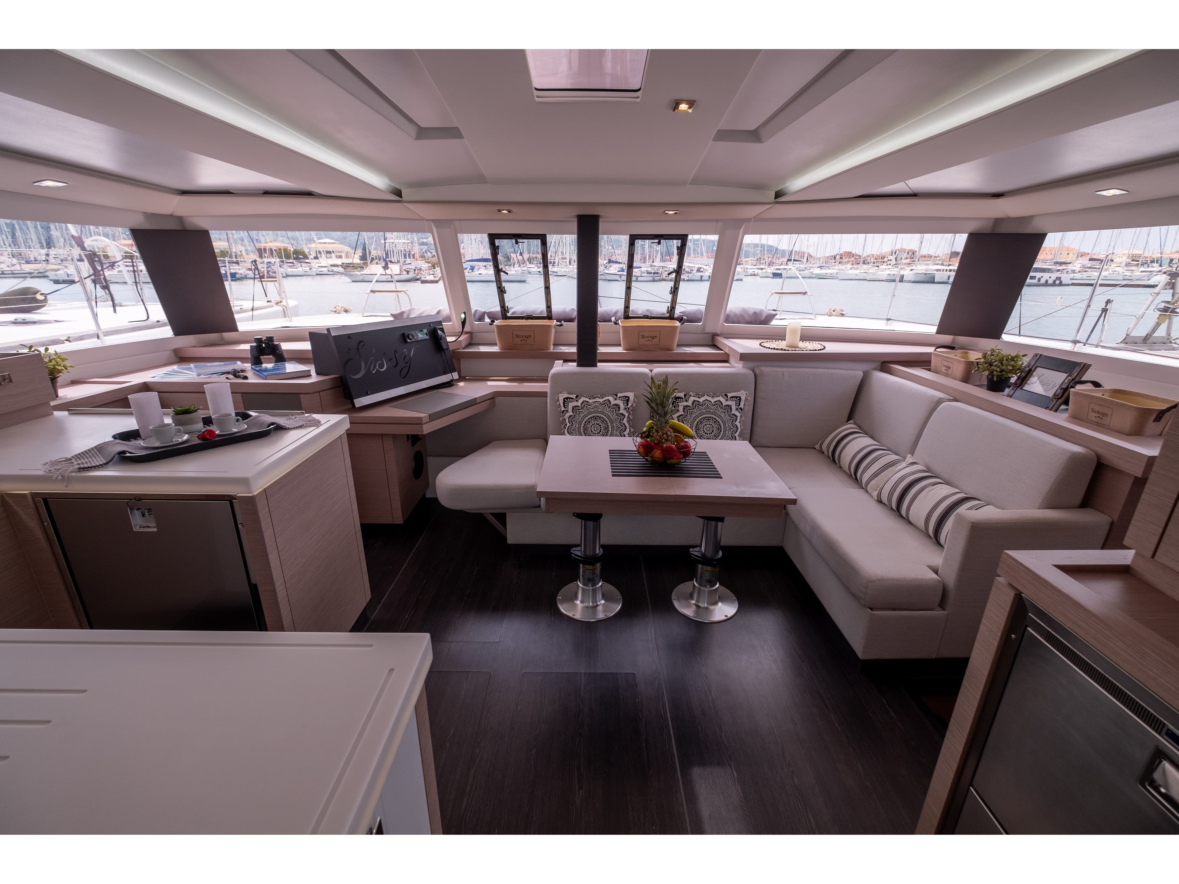 Fountaine Pajot Astréa 42 Sissy – bilde 2 av 41