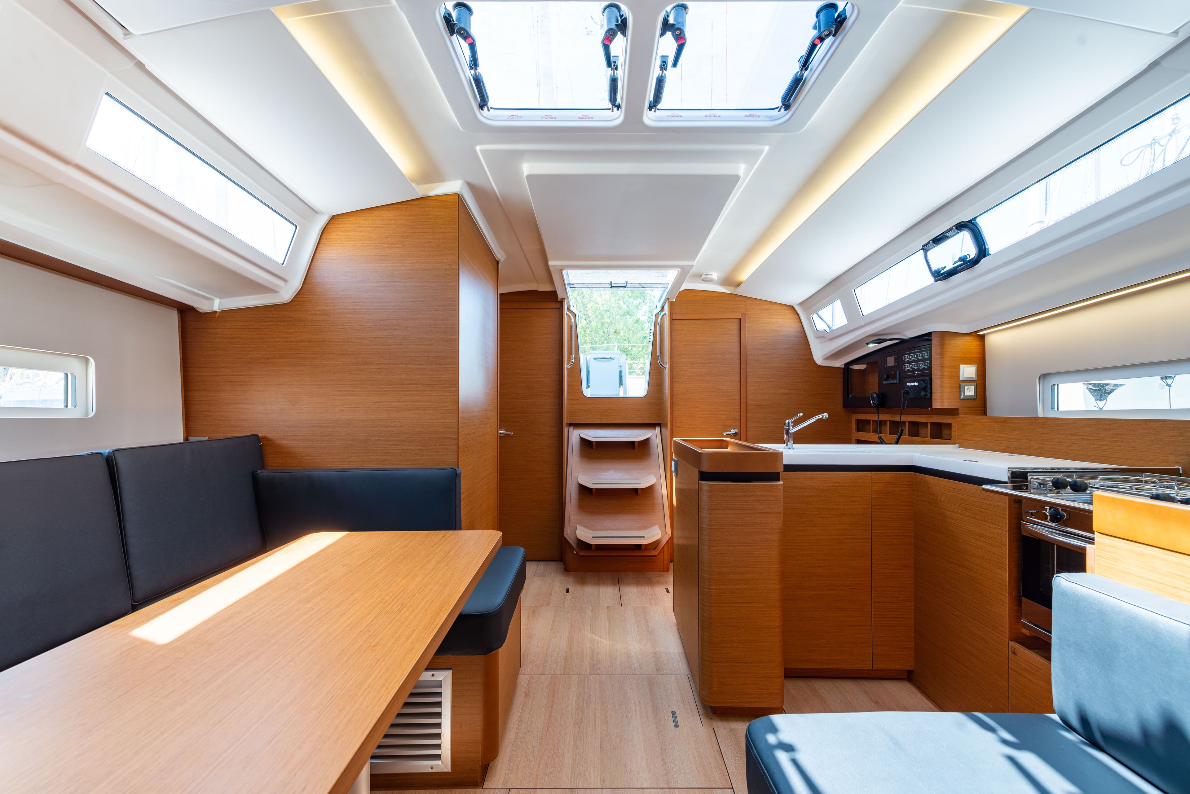 Jeanneau Sun Odyssey 410 Martha – bilde 5 av 38