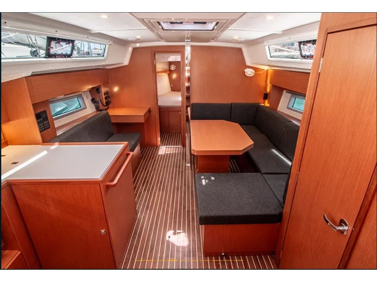 Bavaria C42 Jenny K – bilde 3 av 6