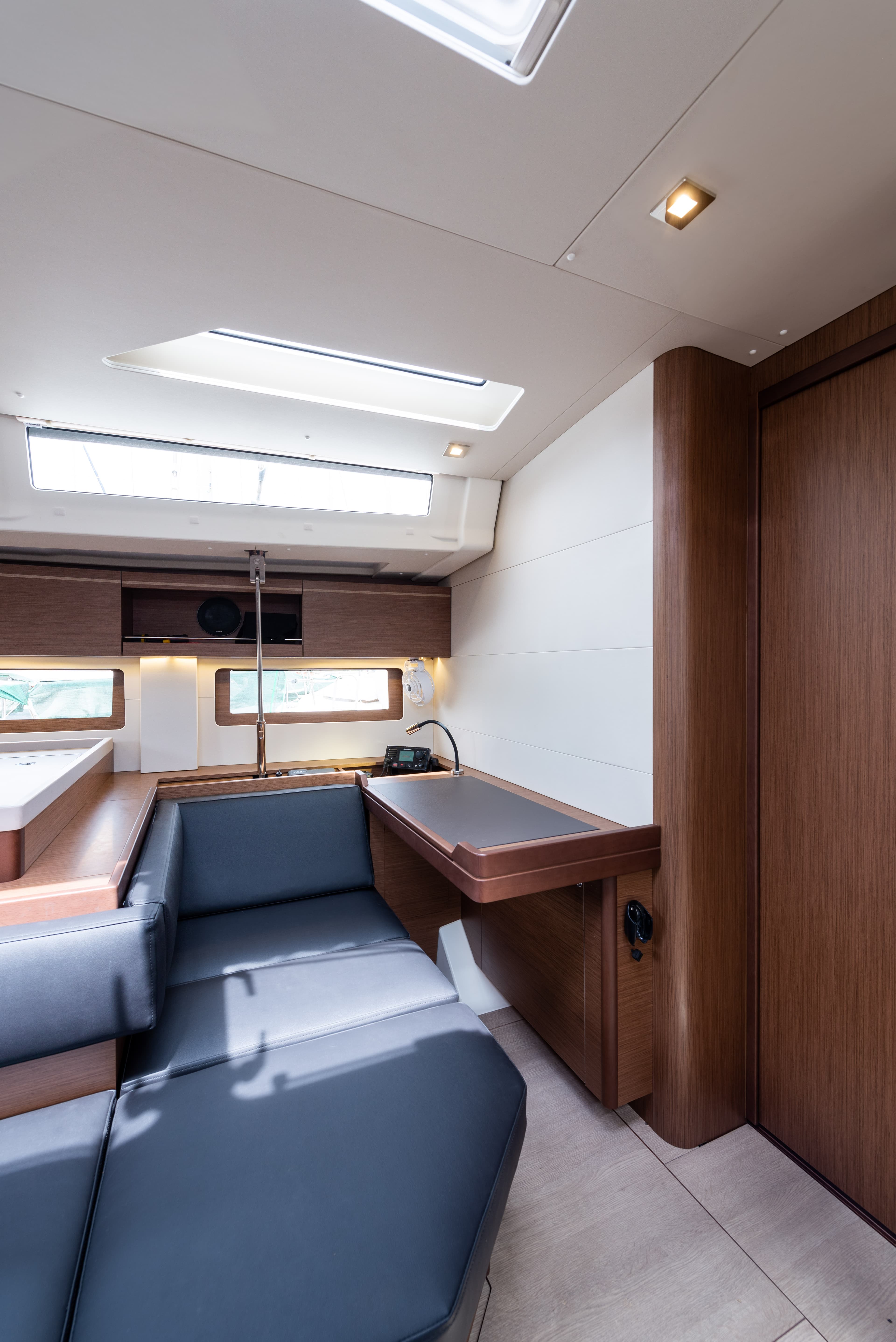 Beneteau Oceanis 51.1 Atman – bilde 3 av 57