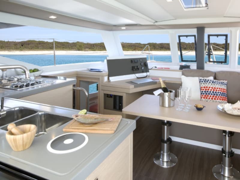 Fountaine Pajot Lucia 40 Ginesta – bilde 2 av 15