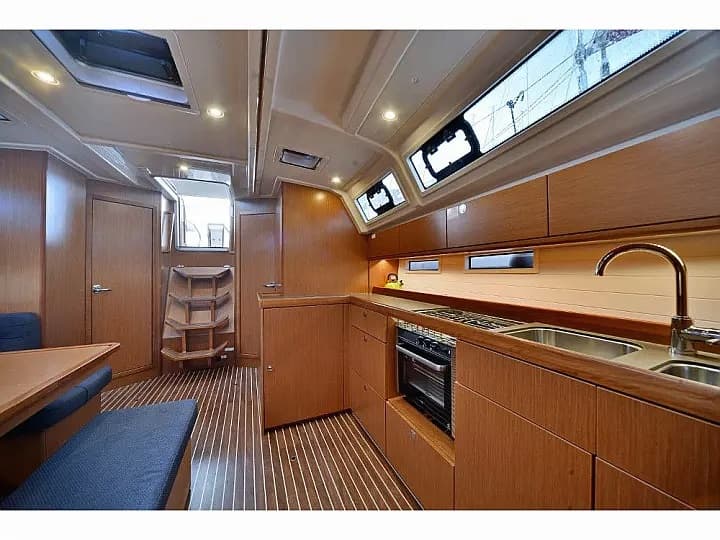 Bavaria Cruiser 46 Bavaria Cr46 19 – bilde 2 av 3