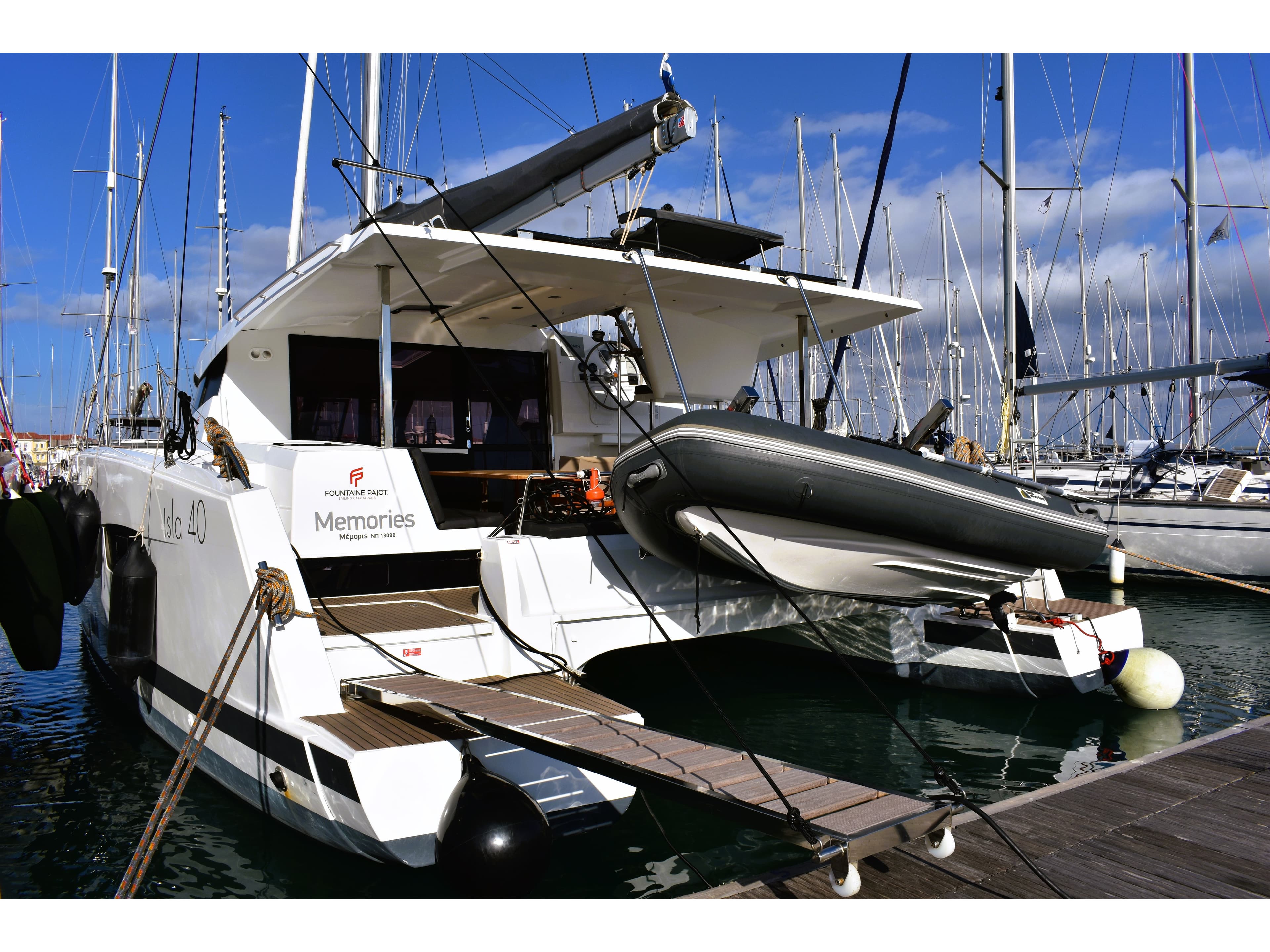 Fountaine Pajot Isla 40 Memories