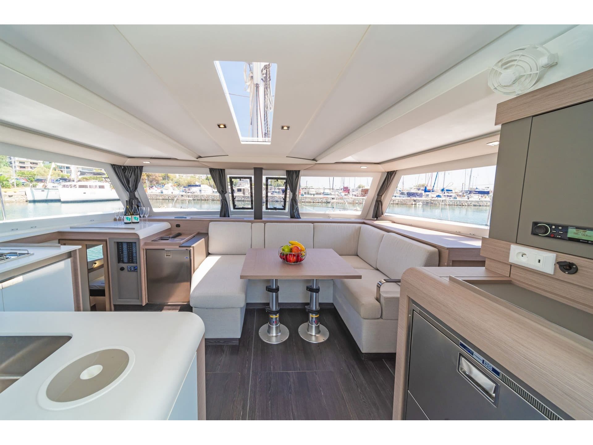 Fountaine Pajot Isla 40 Aifos – bilde 2 av 9