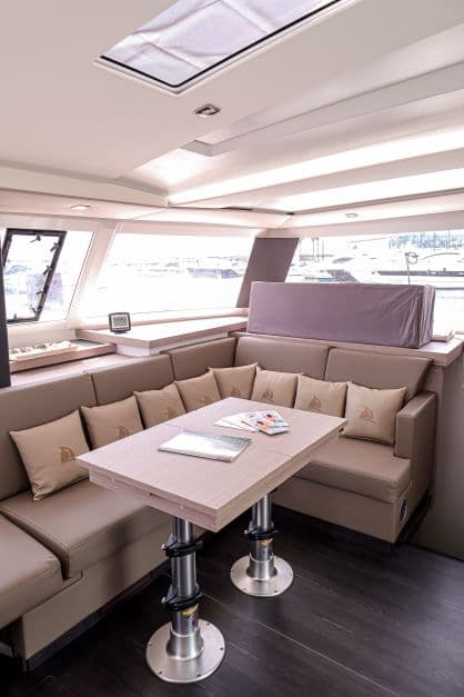 Fountaine Pajot Astréa 42 Lalena (WM - A/C - Generator) – bilde 2 av 20