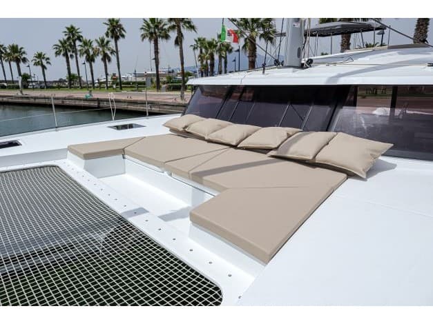 Fountaine Pajot Astréa 42 Lalena (WM - A/C - Generator)