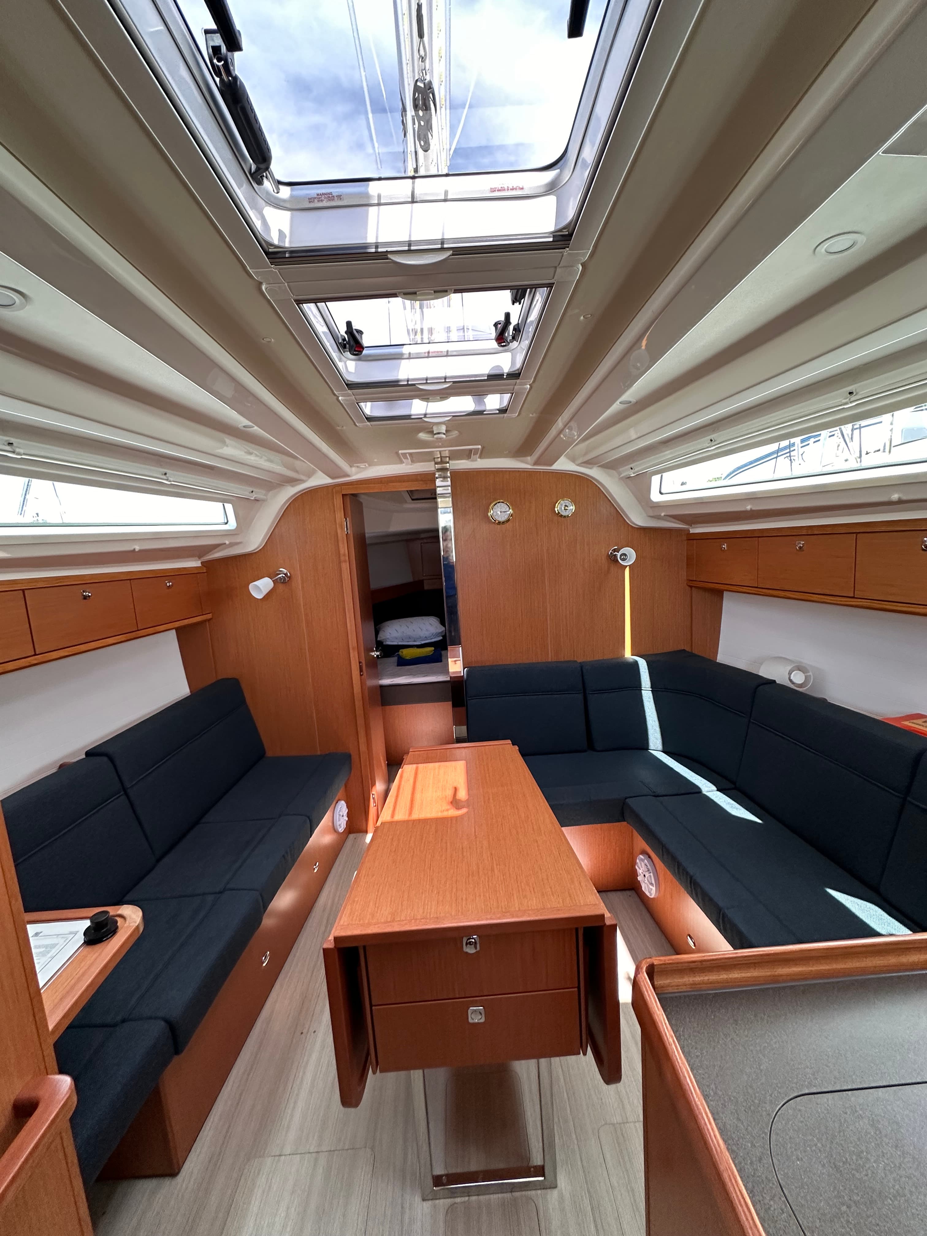 Bavaria Cruiser 37 Crypto – bilde 3 av 14