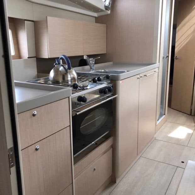 Beneteau Oceanis 38.1 Lisboa – bilde 2 av 5