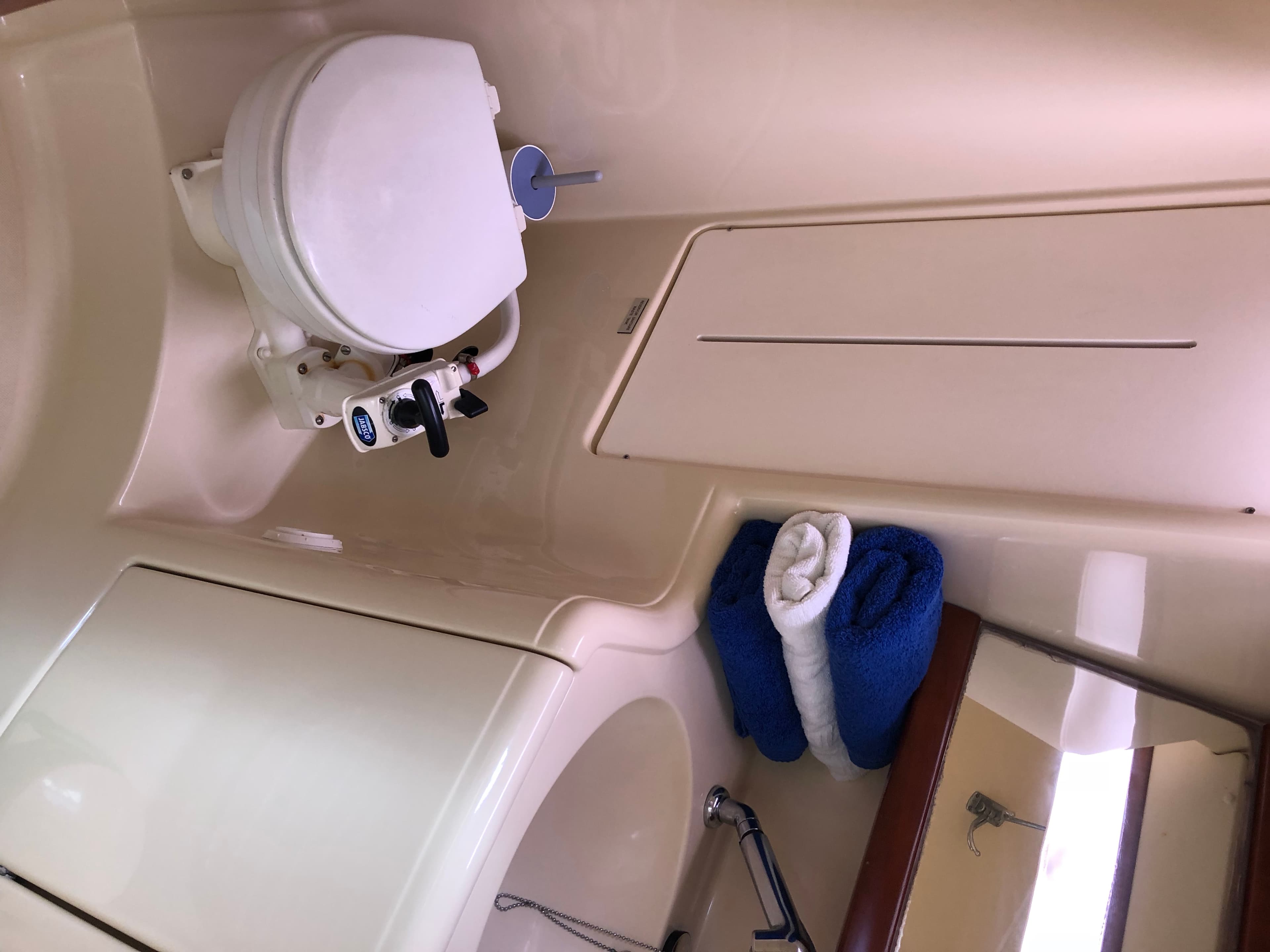 Dufour 365 Grand Large Mentholad – bilde 3 av 16