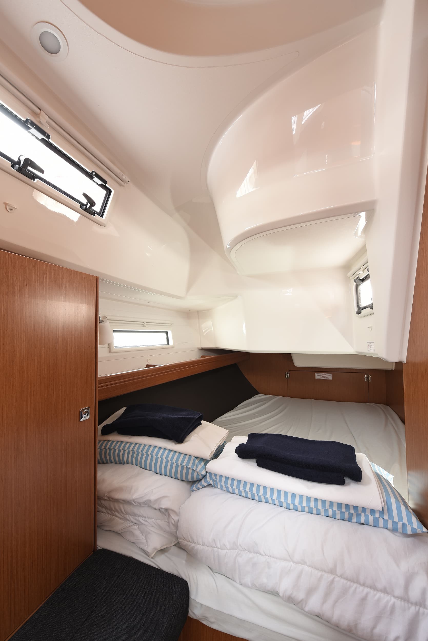 Bavaria Cruiser 37 Nancy – bilde 3 av 11