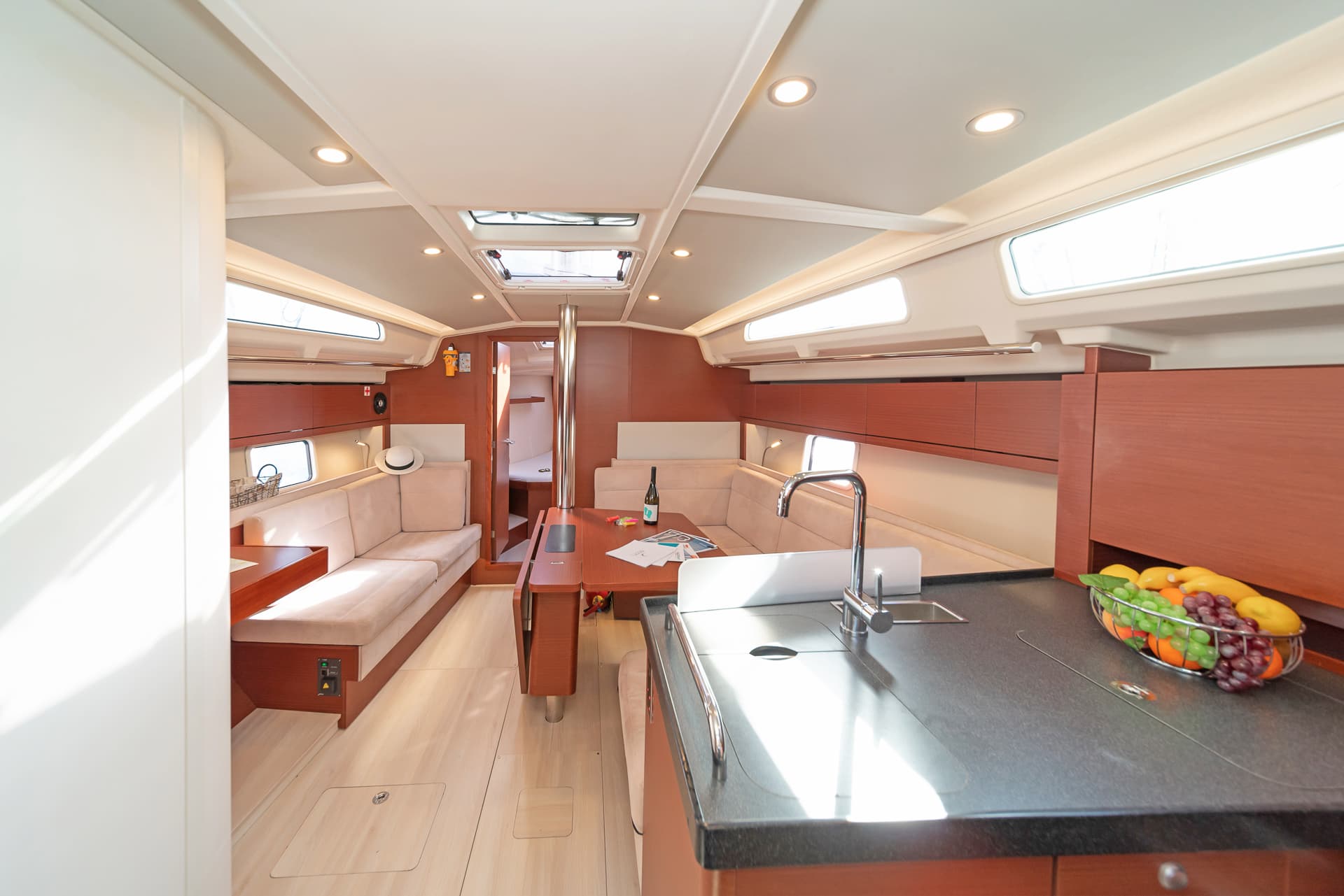 Hanse 418 Azur – bilde 5 av 37